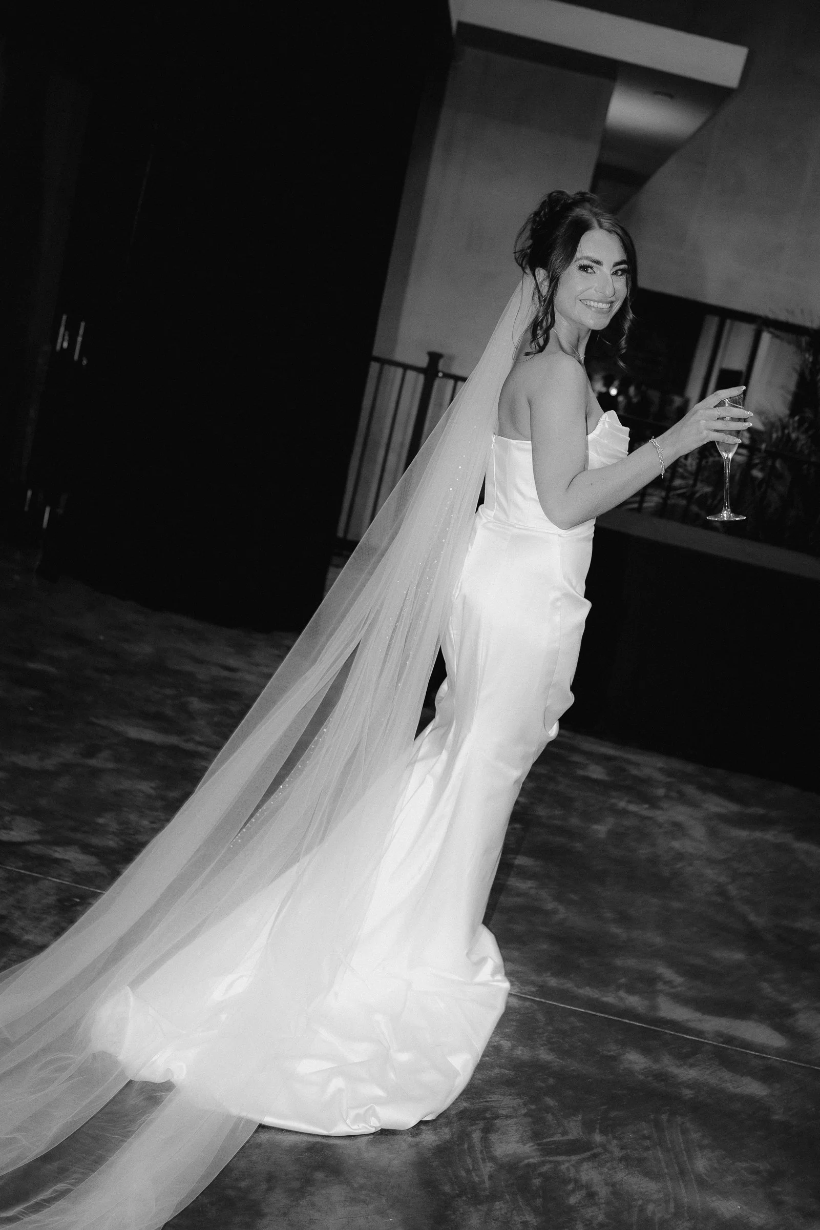 CH104307.jpg