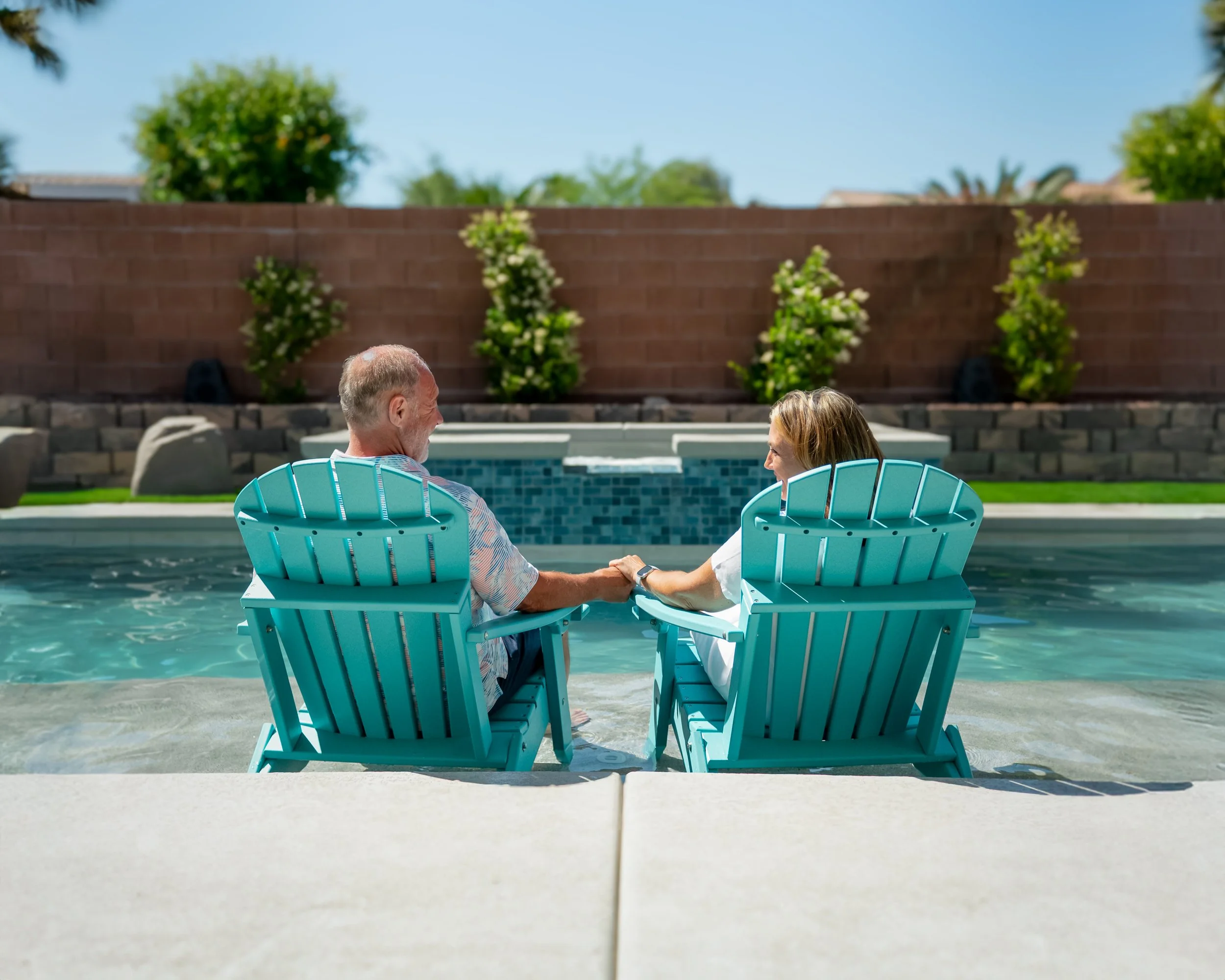 AD Pool Chairs 4-5 GE.jpg
