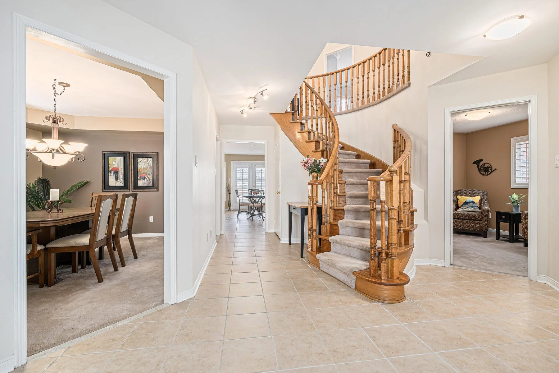 22 Bowman St Halton Hills ON L7G 6G6 Canada-032-068-Staircase-MLS_Size.jpg