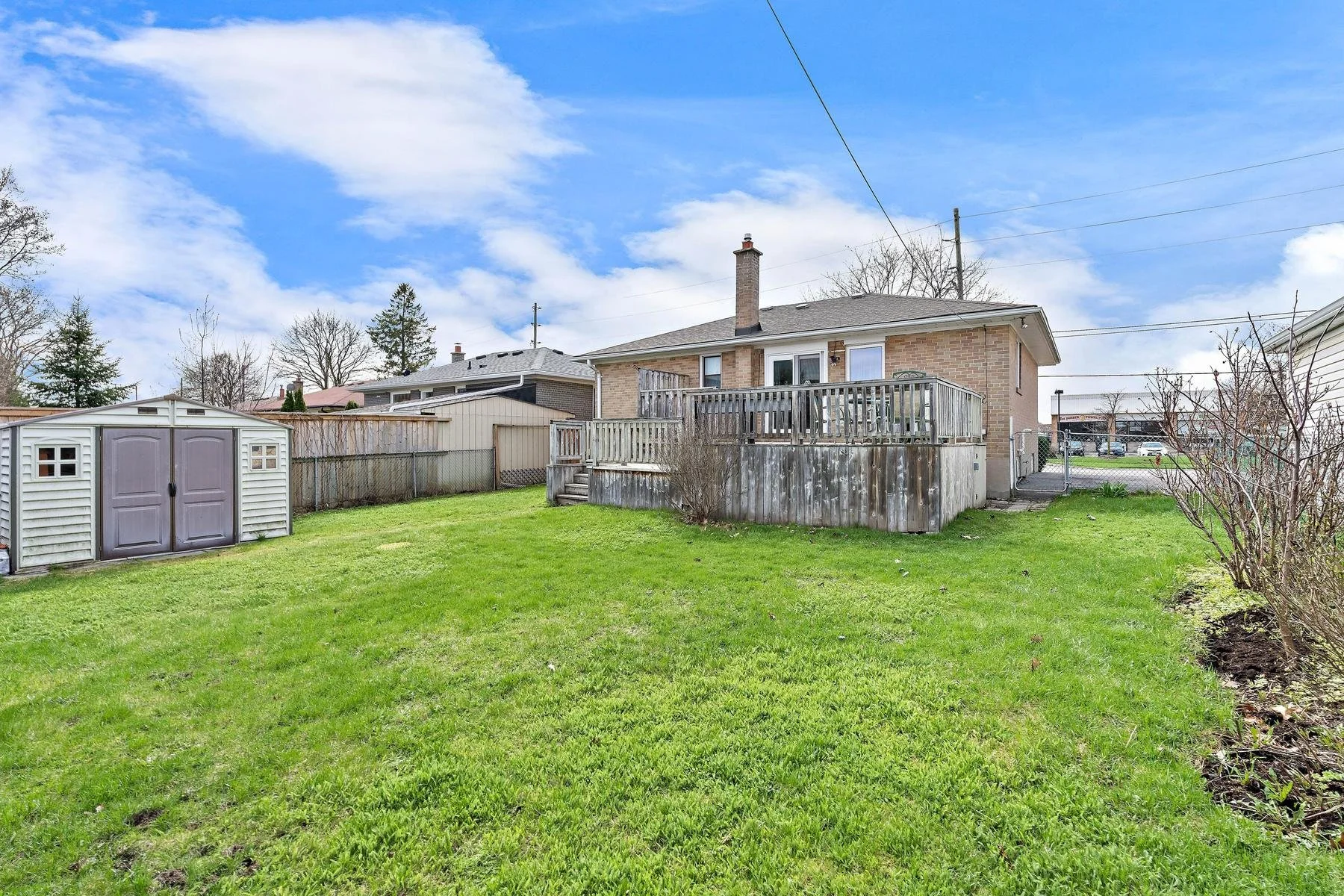 456 Delrex Blvd Halton Hills ON L7G 4J2 Canada-038-023-Backyard-MLS_Size.jpg