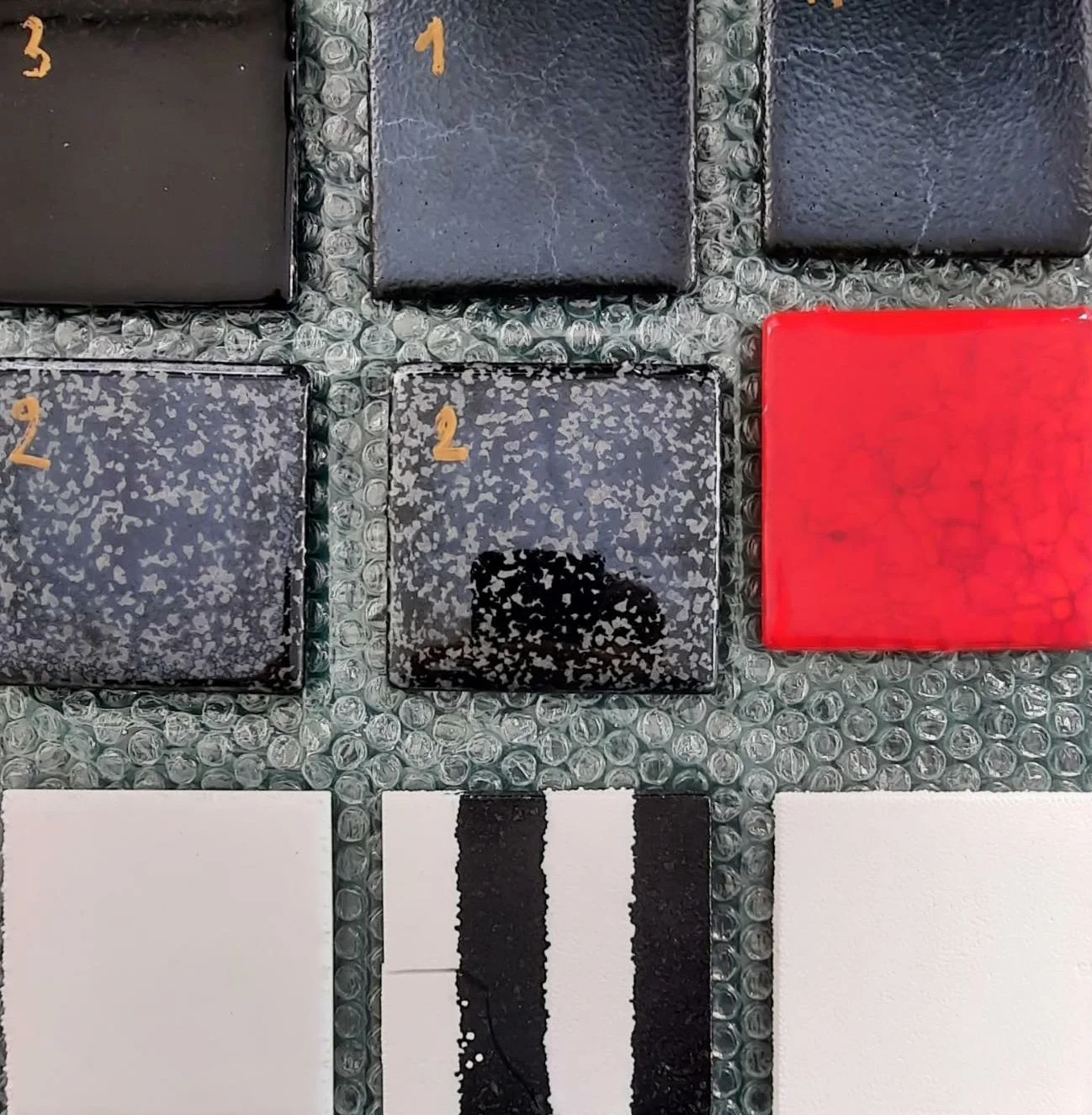 Revaloriser la matière, créer à partir des stocks dormants mode