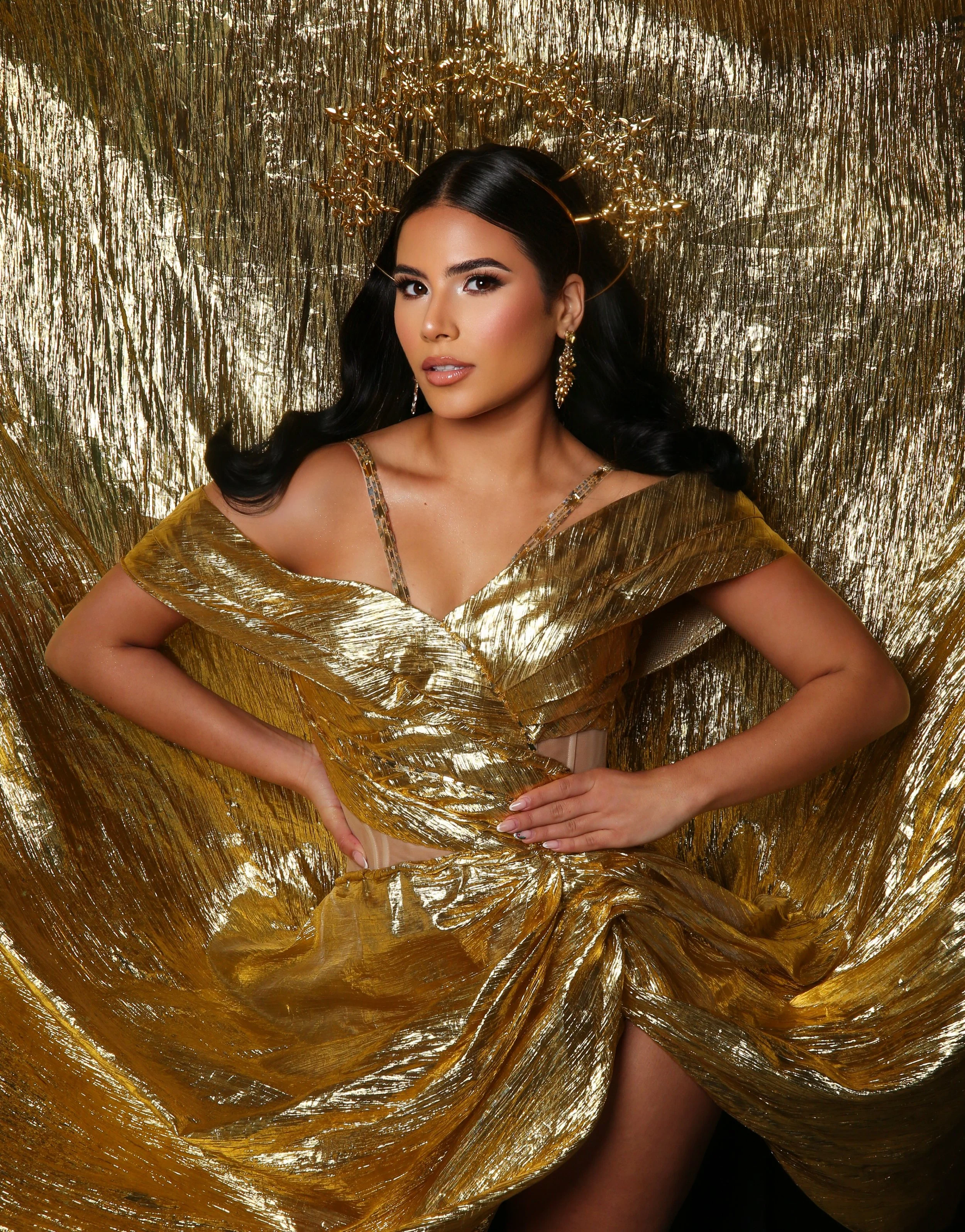 $4.99 x 20 VOTES - THALIA TOMEY