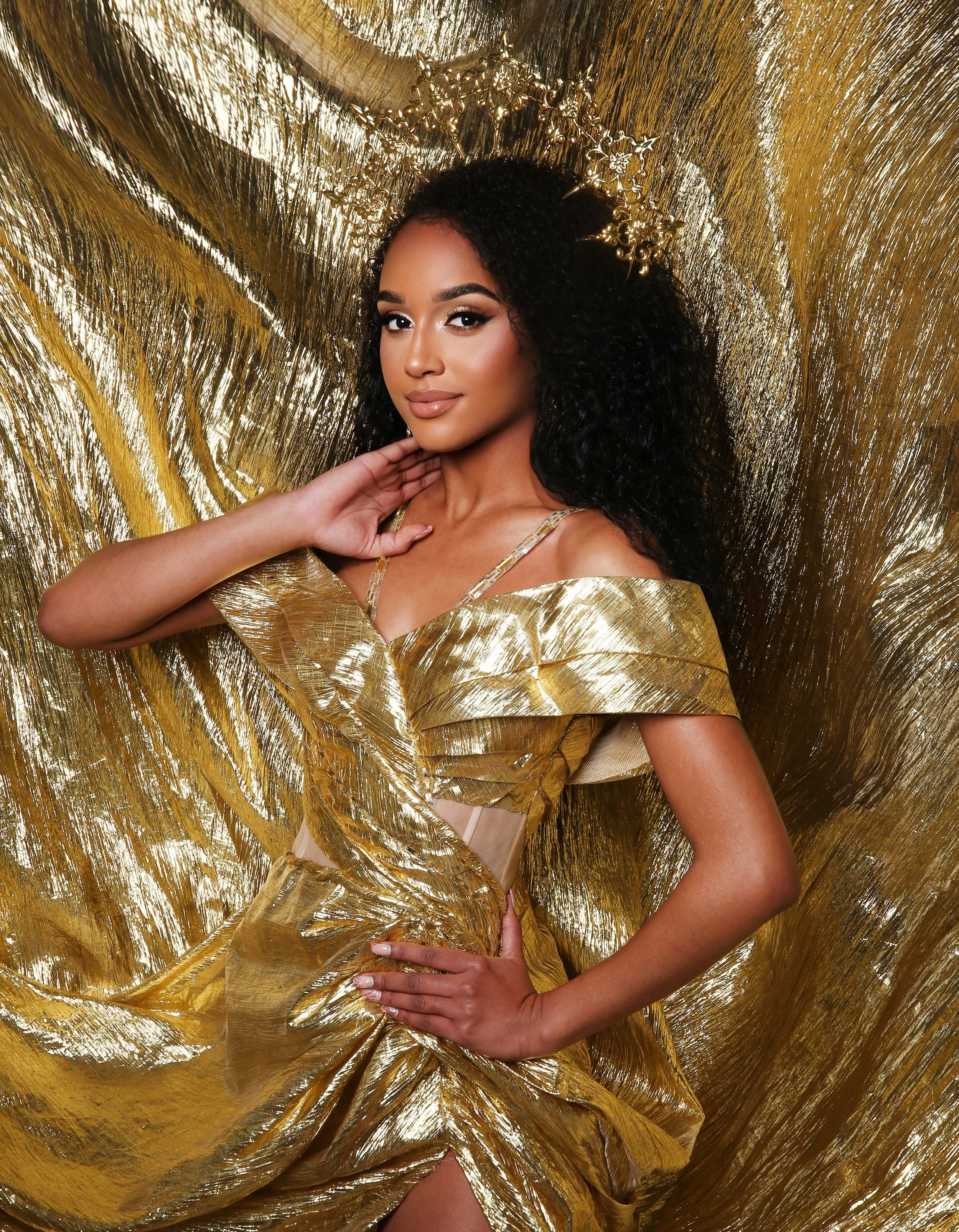 $4.99 x 20 VOTES - DAYANARA DOMINGUEZ