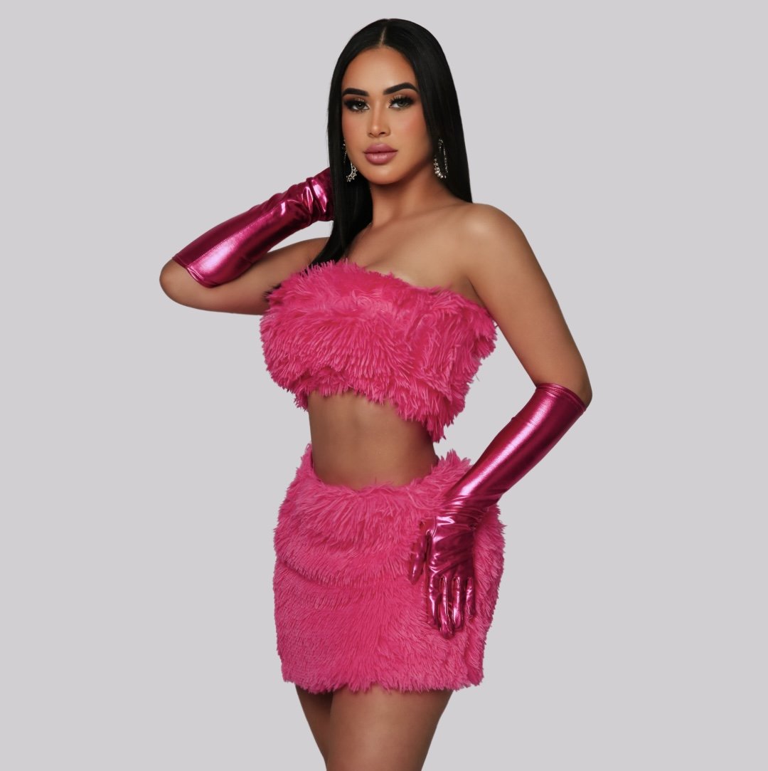 $19.99 X 100 VOTES - ISAMARA RIVERO