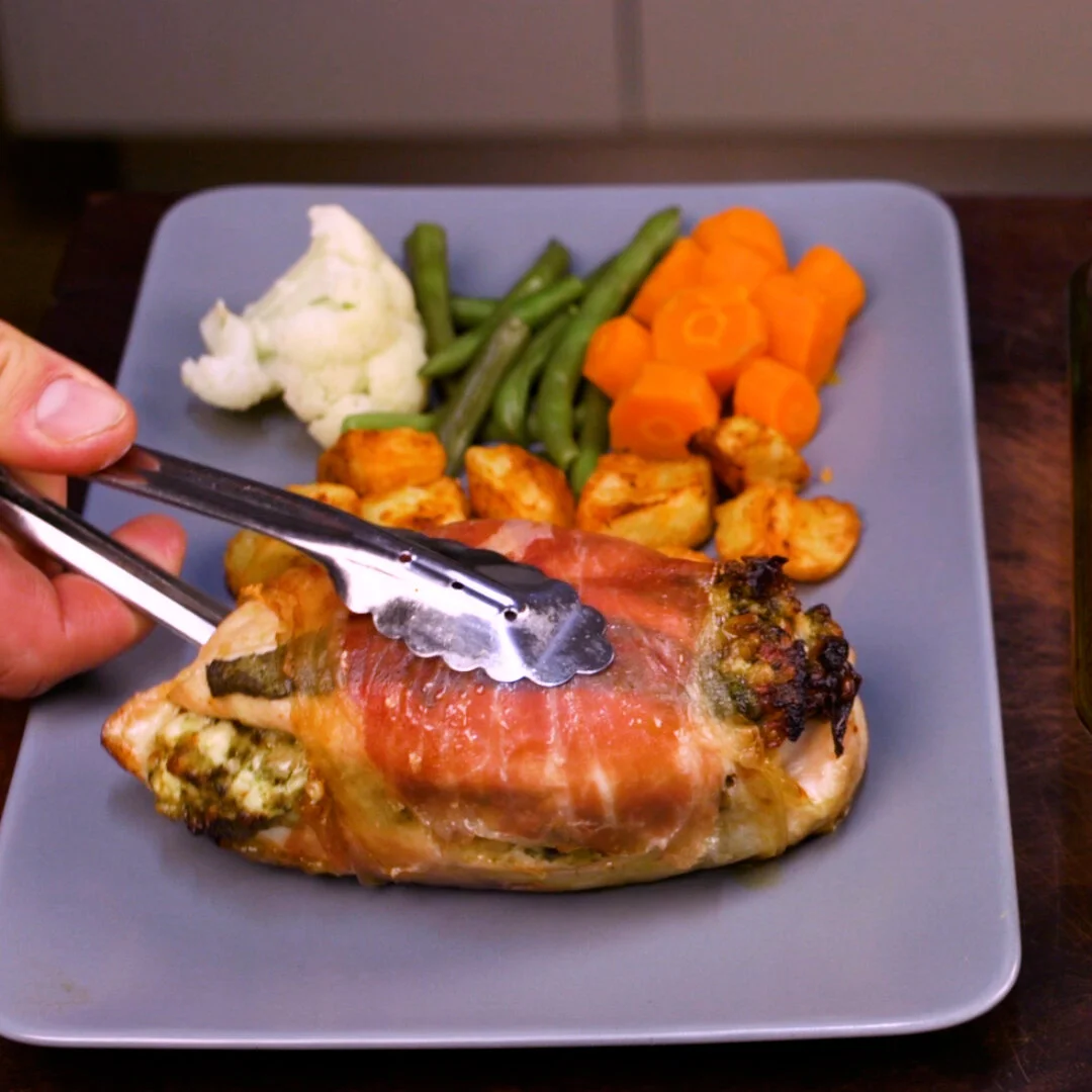 How to cook Prosciutto Wrapped Chicken Breast with Basil and Sundried