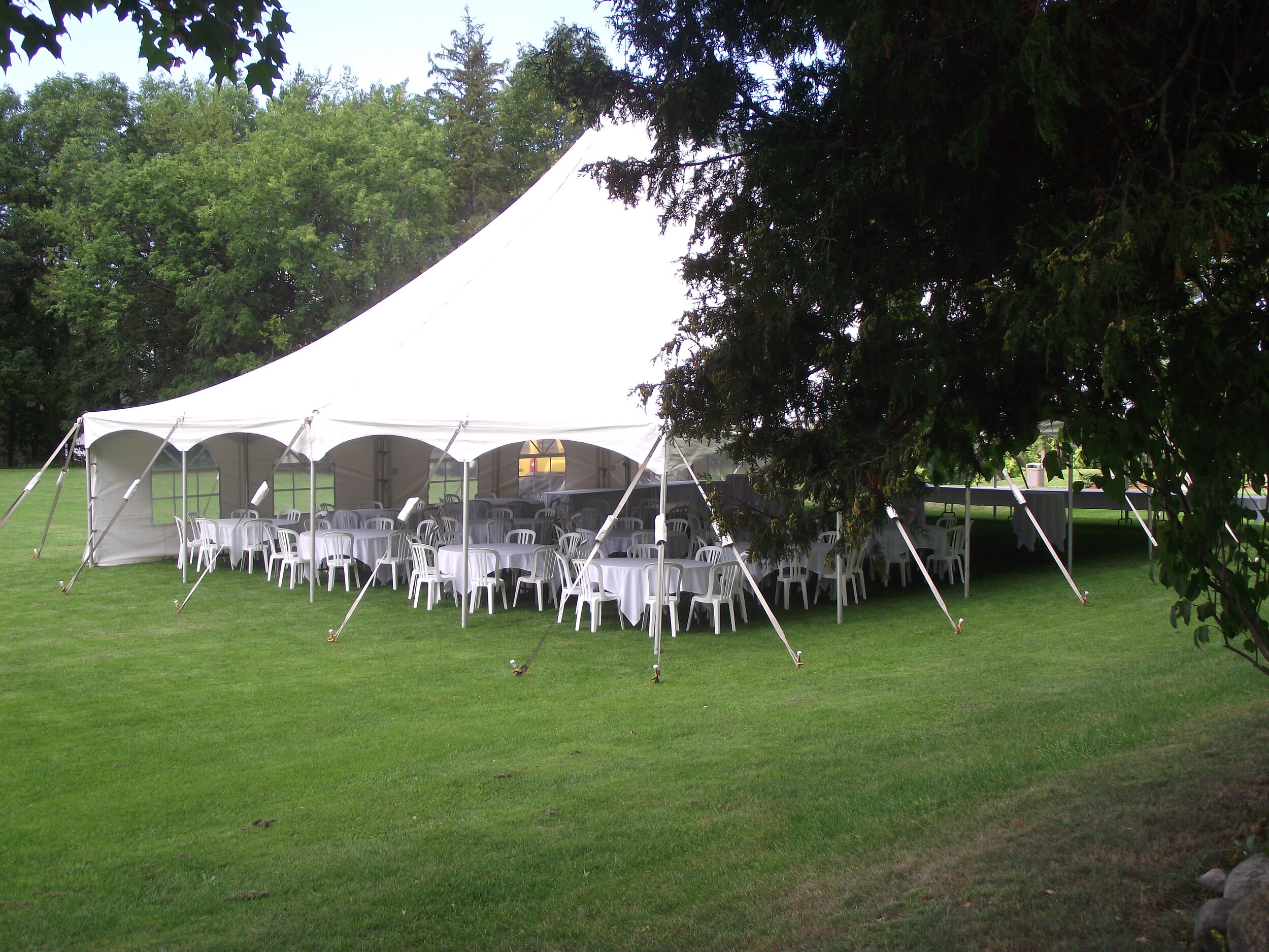 40' x 60' White Pole Tent (2).JPG