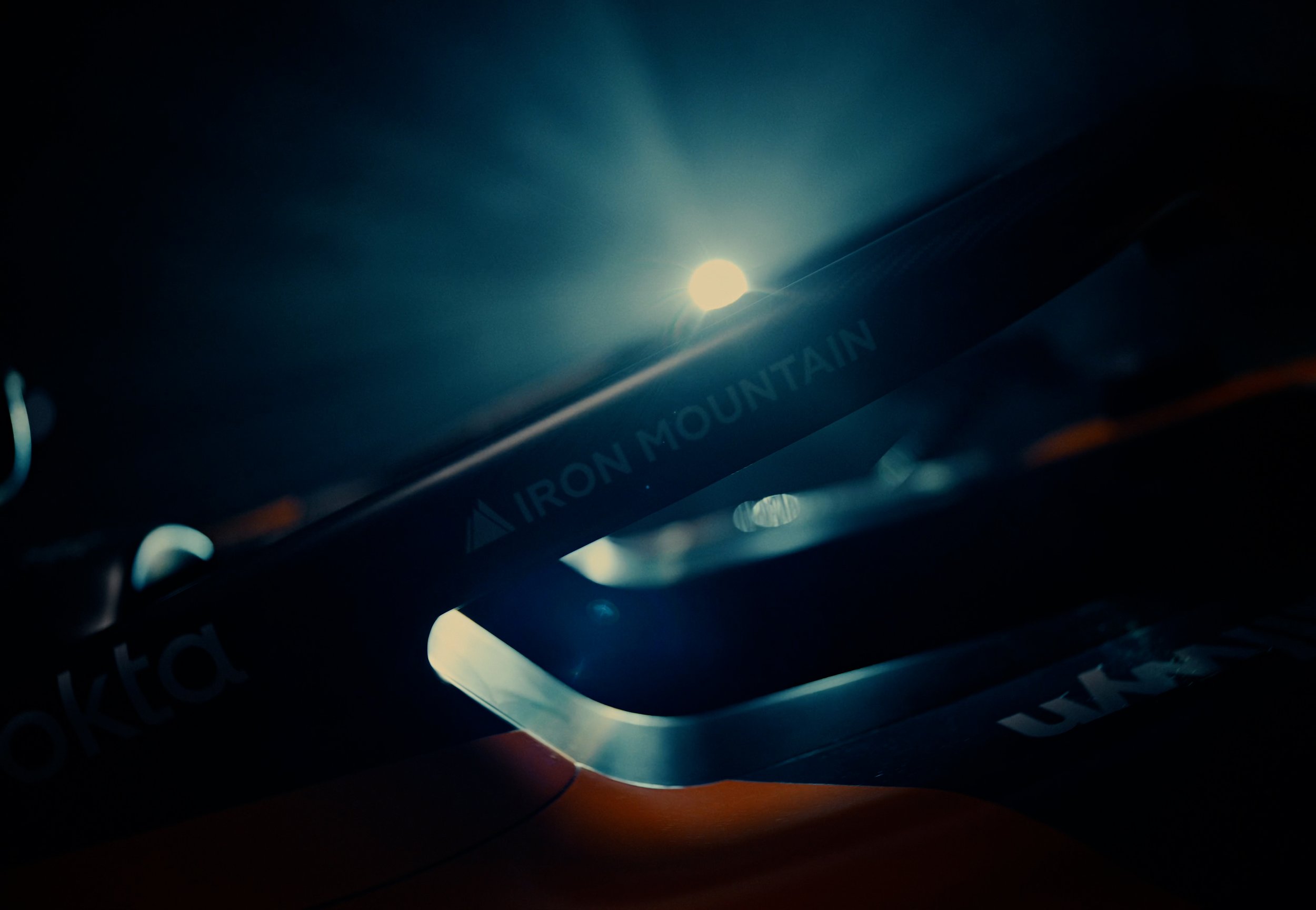 CODA_Mclaren_X_IRM_HERO_62s_opengate_CLEAN_v03_DIRECTORS_CC.00_00_51_08.Still024.jpg