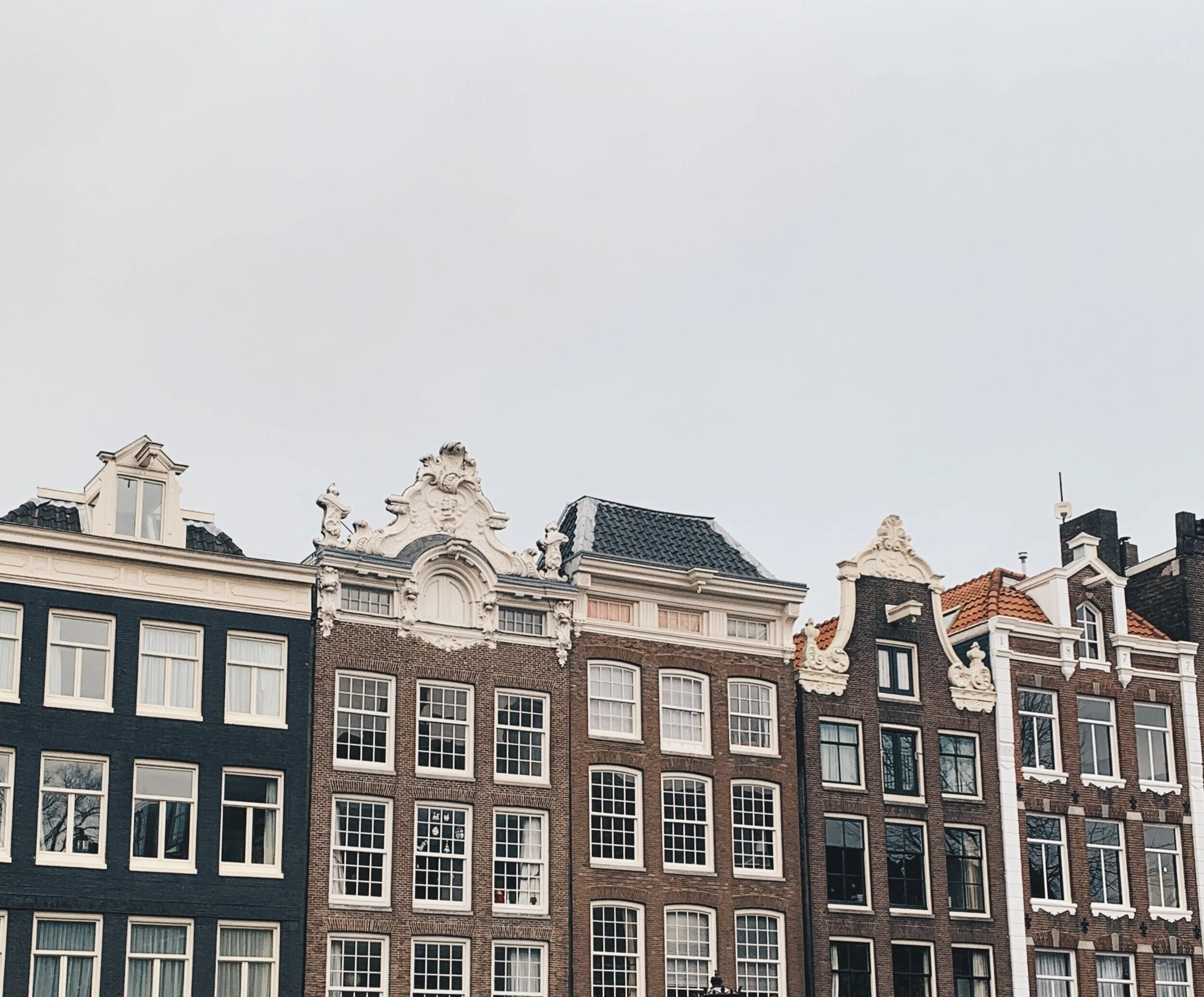 MOVING TO &amp; FINDING YOUR FOOTING IN AMSTERDAM