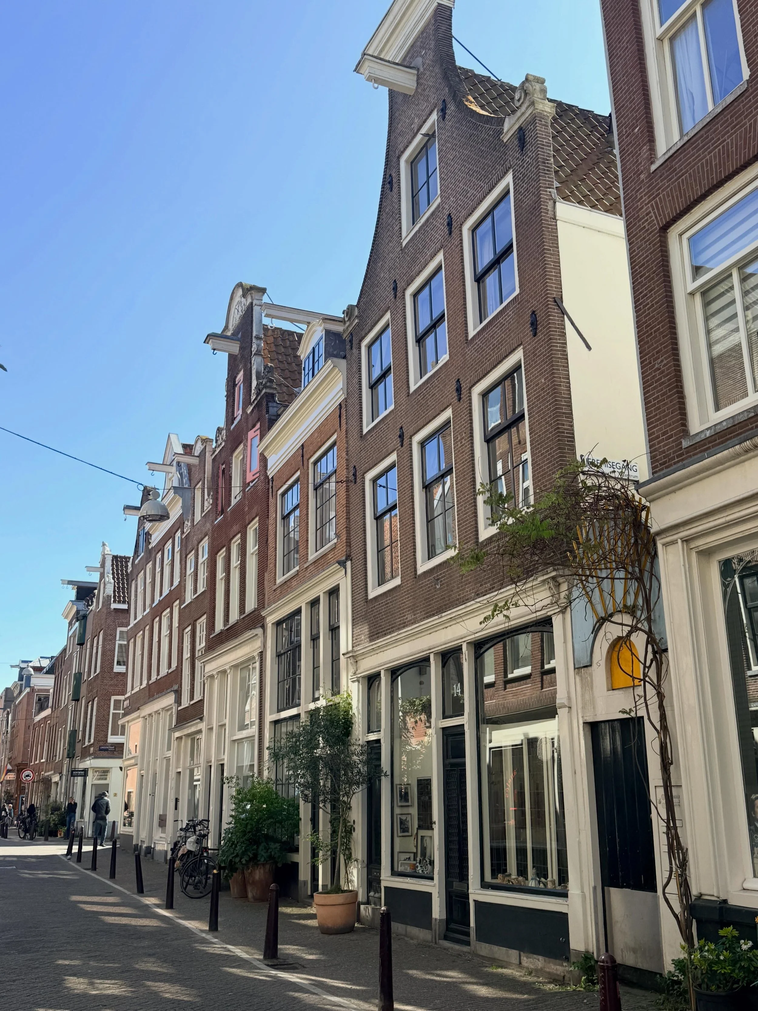 live laugh lughv

#amsterdam #nederlands #vintage #vintagelover