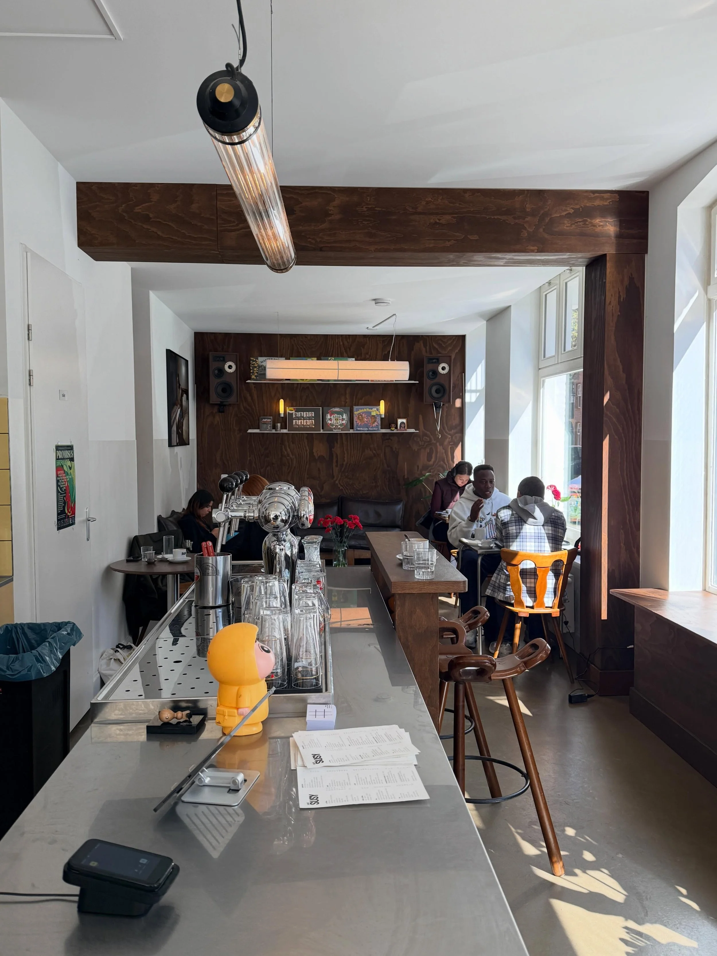 📍Susy

Mmmm good ✨🎵

#amsterdam #caf&eacute; #discoveramsterdam #design #cafeculture