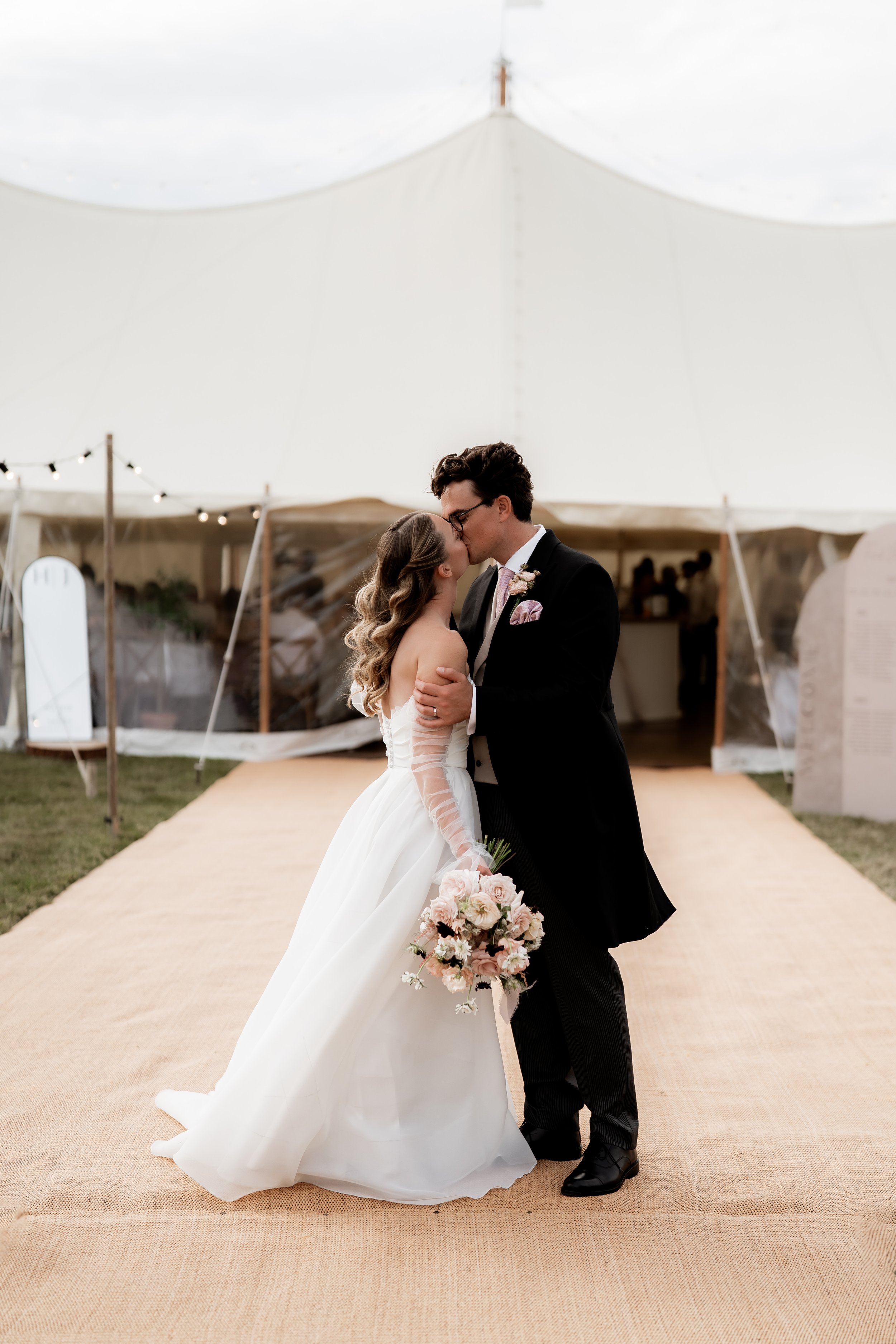 Cheshire-Bride-&-Groom.jpg