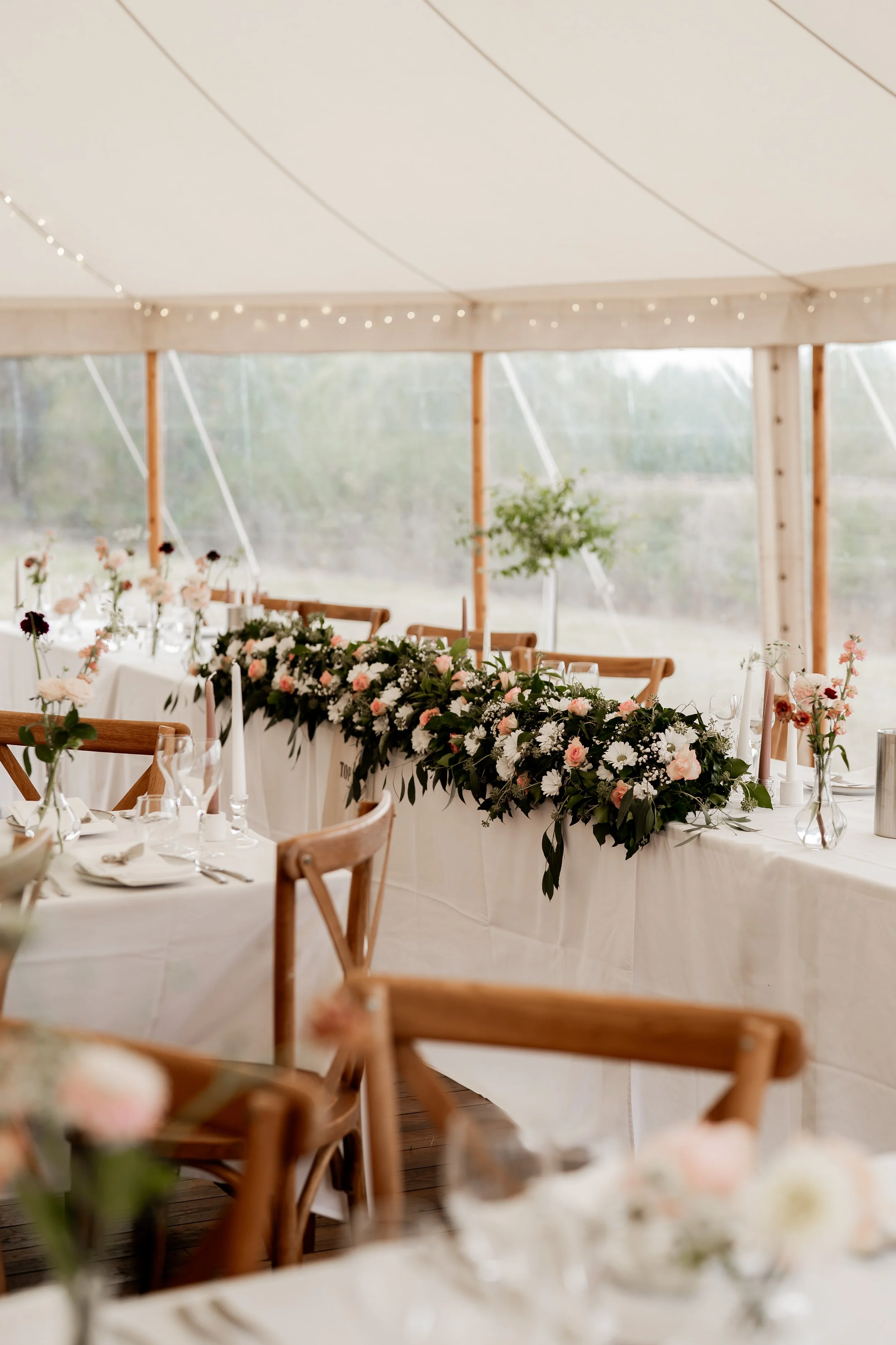Wedding-Marquee-Top-Table.jpg