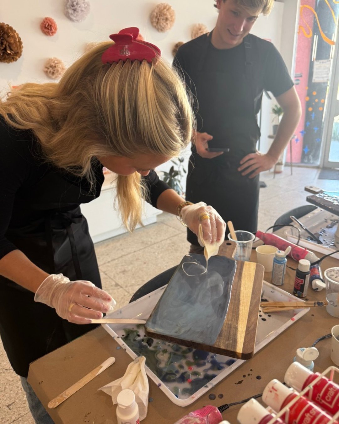 ⁠
✨ Take this as your sign ✨Do more crafting in the new year&mdash;starting this weekend. Join us for hands-on classes, cozy creative vibes, and the perfect excuse to make something just for fun. New year, same glue guns. Let&rsquo;s craft! ⁠
⁠
Thurs