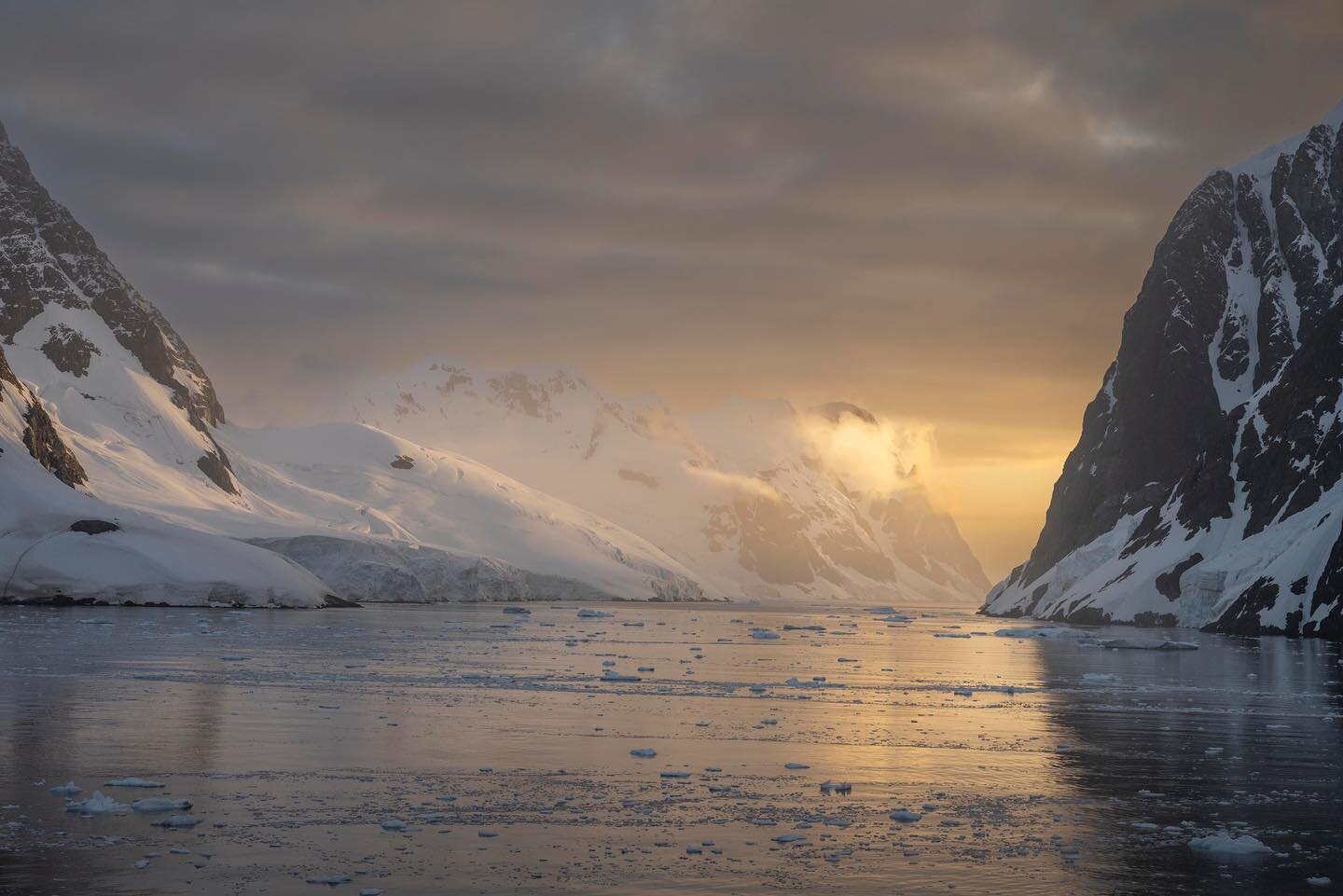 Sunset, Antarctica- the lemaire channel I think!
Sooooo peaceful #antarctica #sunset #landscapephotography