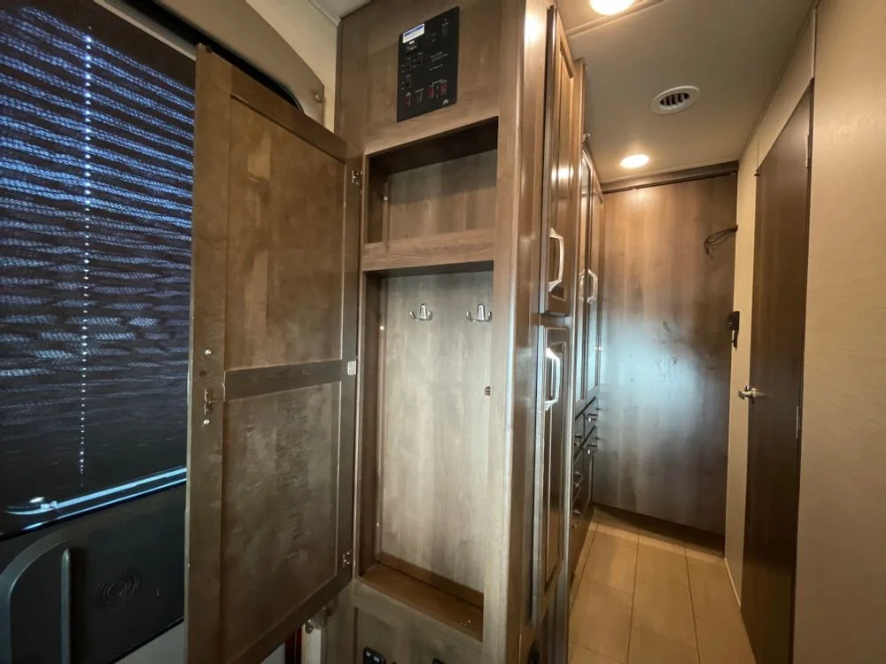 2018_jayco_greyhawk_29me_rsc2237631_19.jpeg