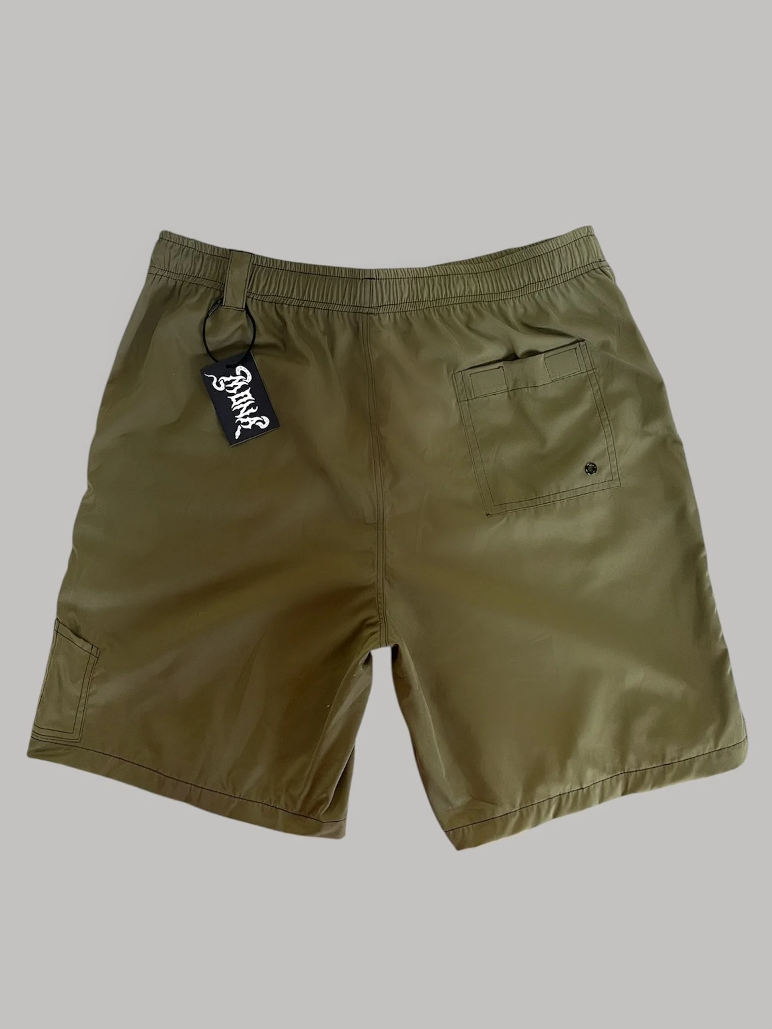 THE-GREEN-SHORT-2.jpeg