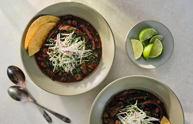 I love a dramatic leftover transformation like this recipe for Turkey Pozole that makes use of leftover turkey for a spectacular pozole rojo with all the fixings, I&rsquo;m making my broth as I type! 

Gift link to this new recipe on @nytcooking in s