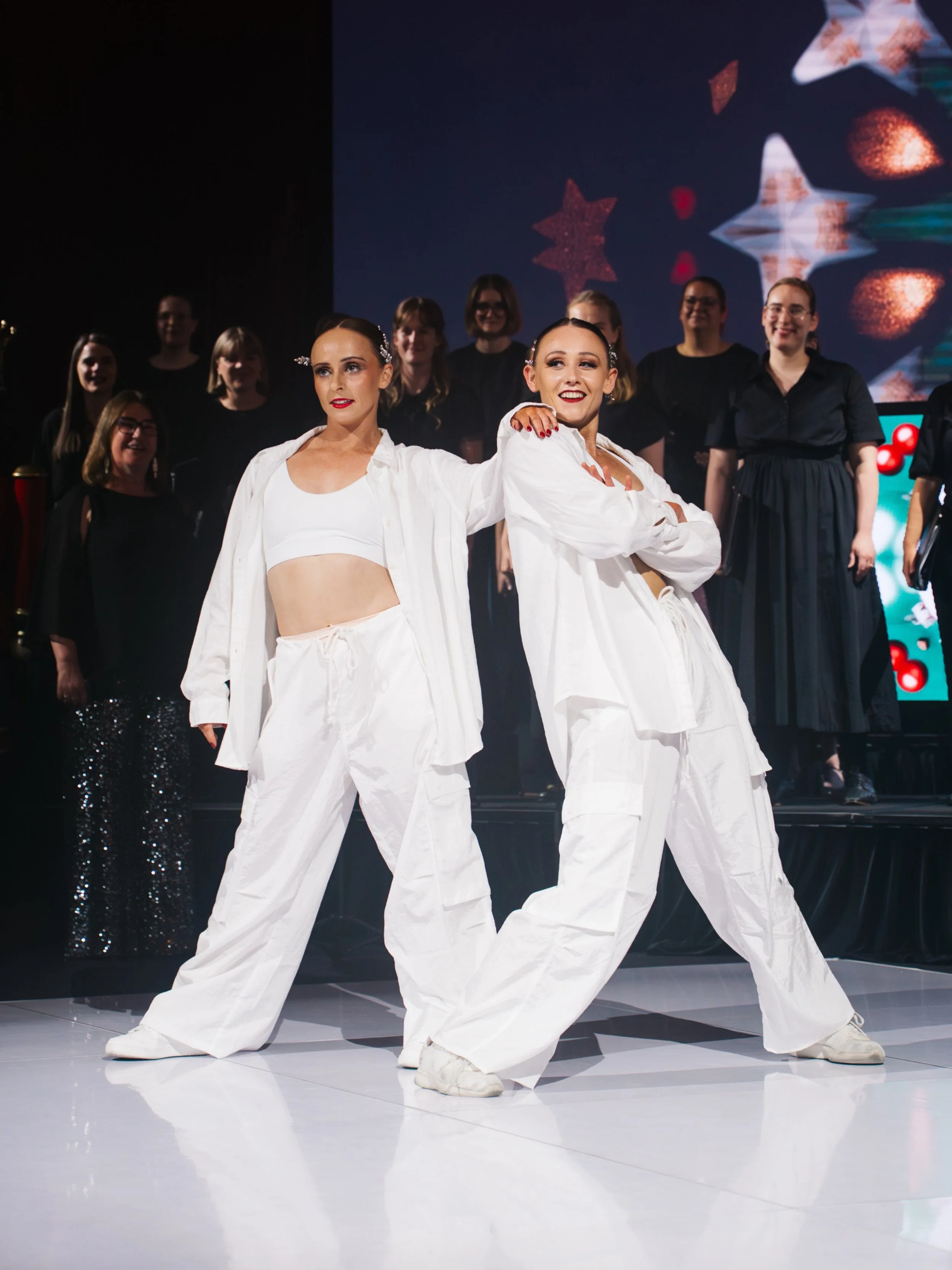 When the Ballet number calls for a Hip Hop section 😏

Talented dancers @taylamcdougall_ @mad3line_mac 🩰

Photos and event thanks to @skycityadl @tahliaerinroberts ✨