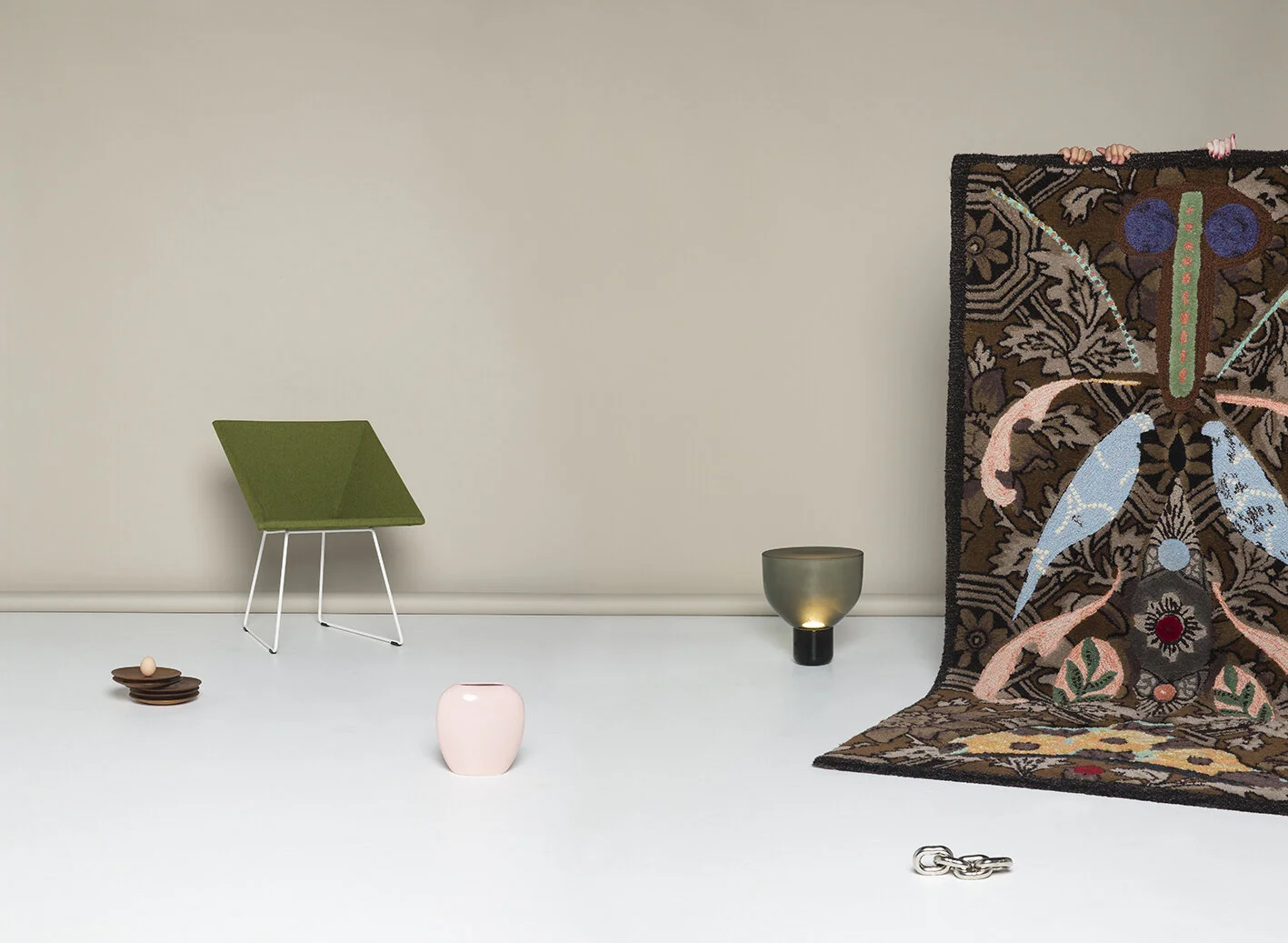 Client—   HOME  magazine  Photography—  Guy Coombes   Featuring—  Babelogue, ECC, Fourth St, Good Form, Karakter, Kartell, Mr Bigglesworthy