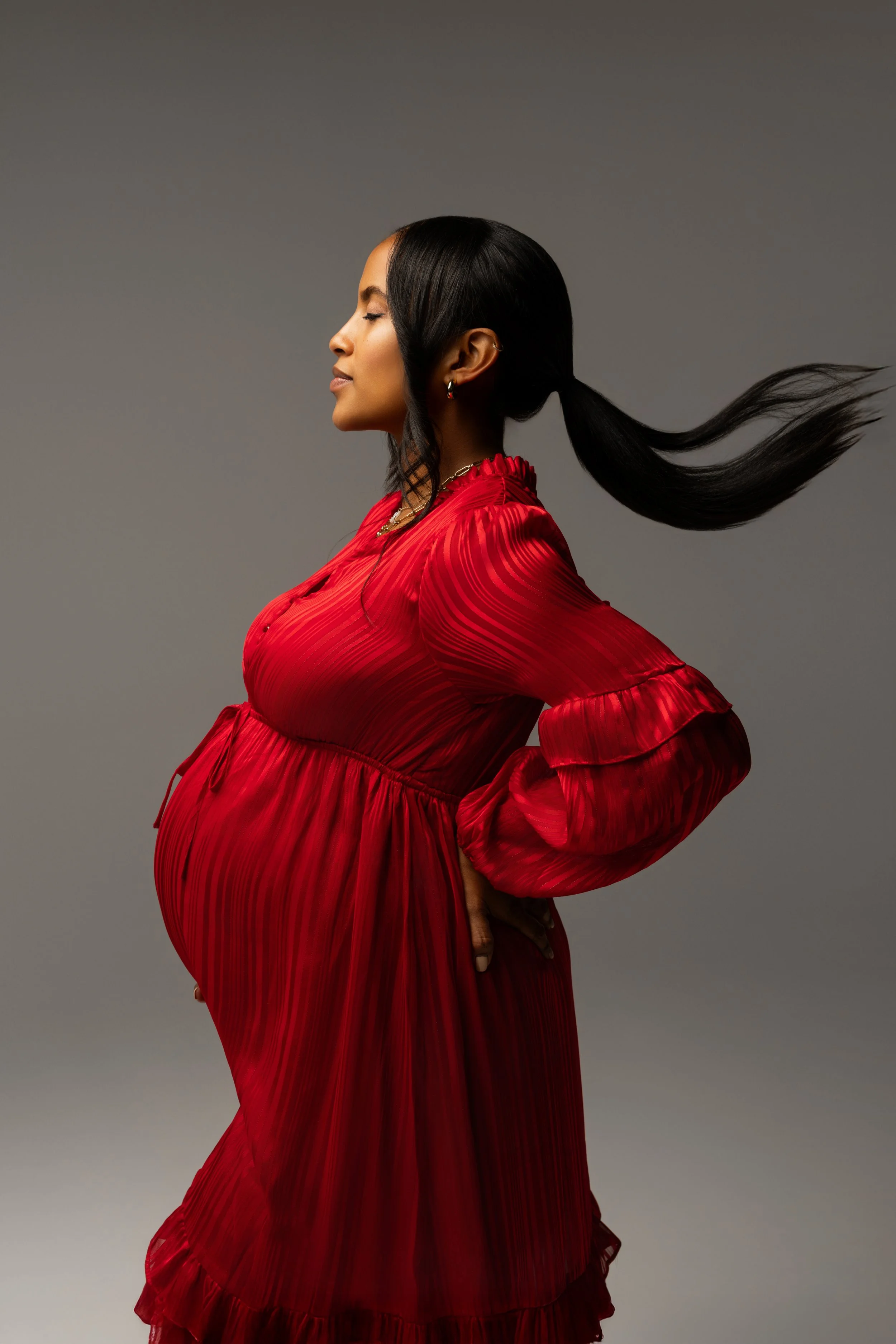 editorial maternity photoshoot in Morris county new jersey