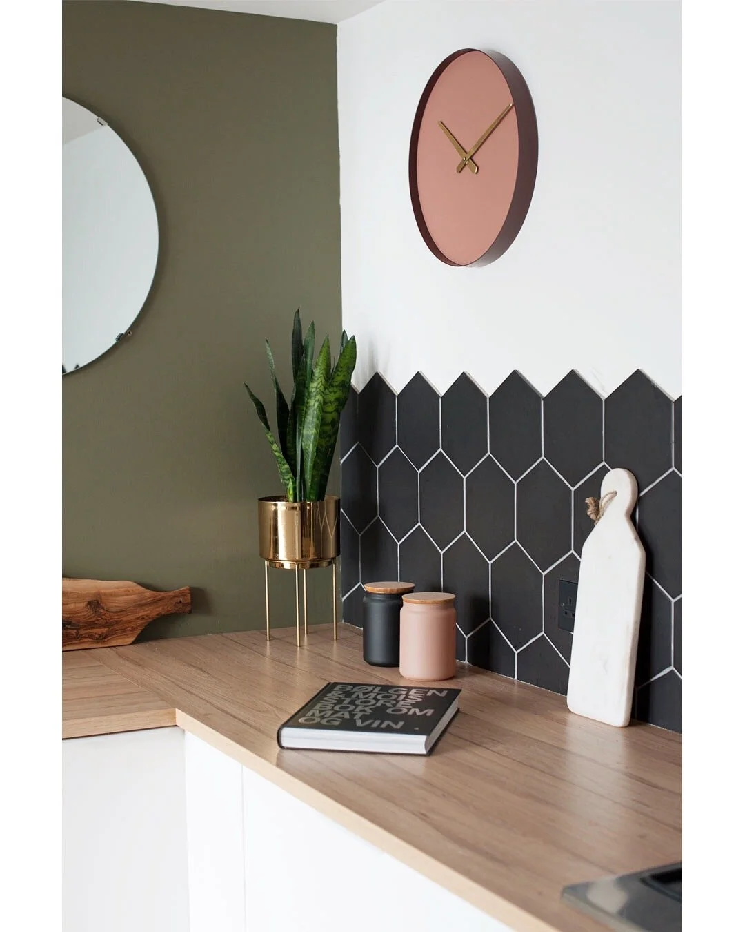 Kitchen after2.jpg