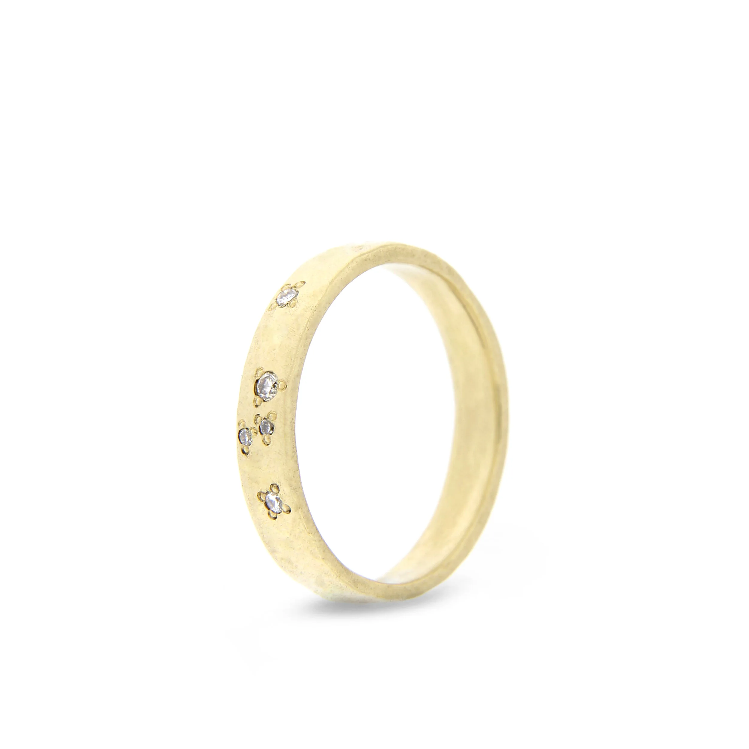Knuckle Ring Wide - champagne - stargazing - 5 Diamonds.jpg