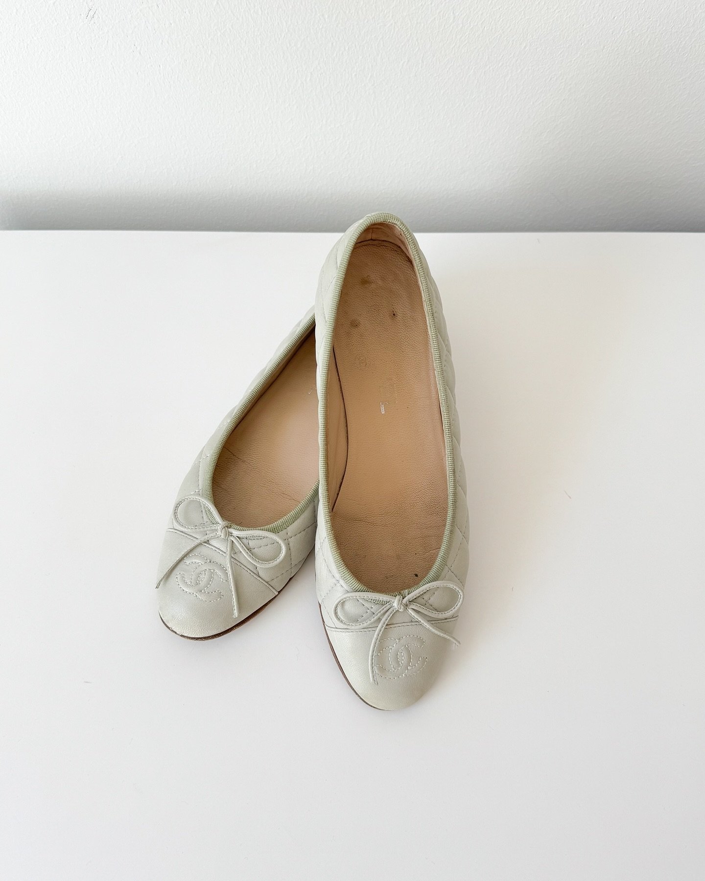 Myynniss&auml;!💚
Klassiset CC Ballet Flats, 37,5. 
(Sopii parhaiten 36,5 koolle)
Hinta: 270euroa