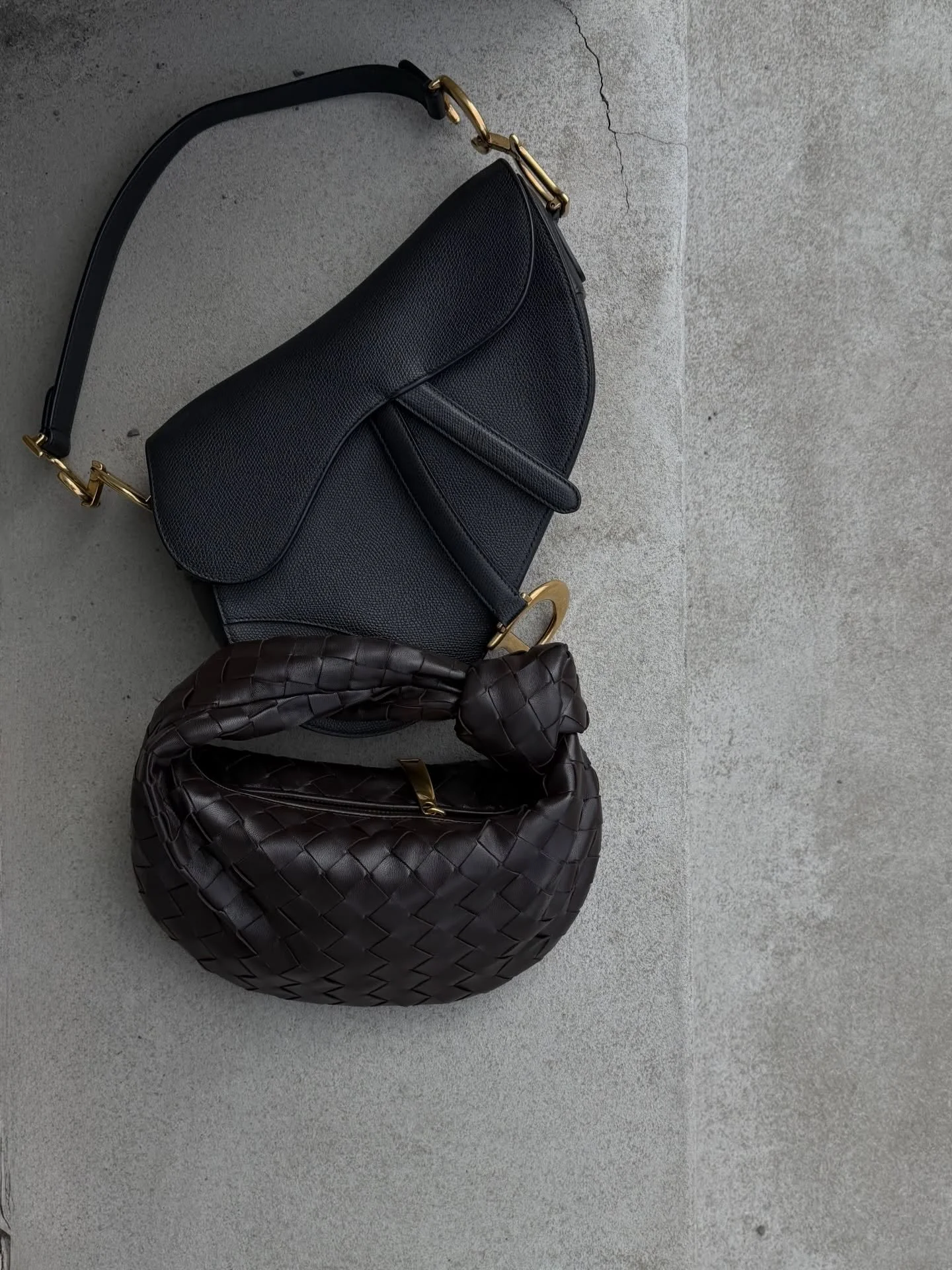 Huhtikuun aarteet!🤎🖤