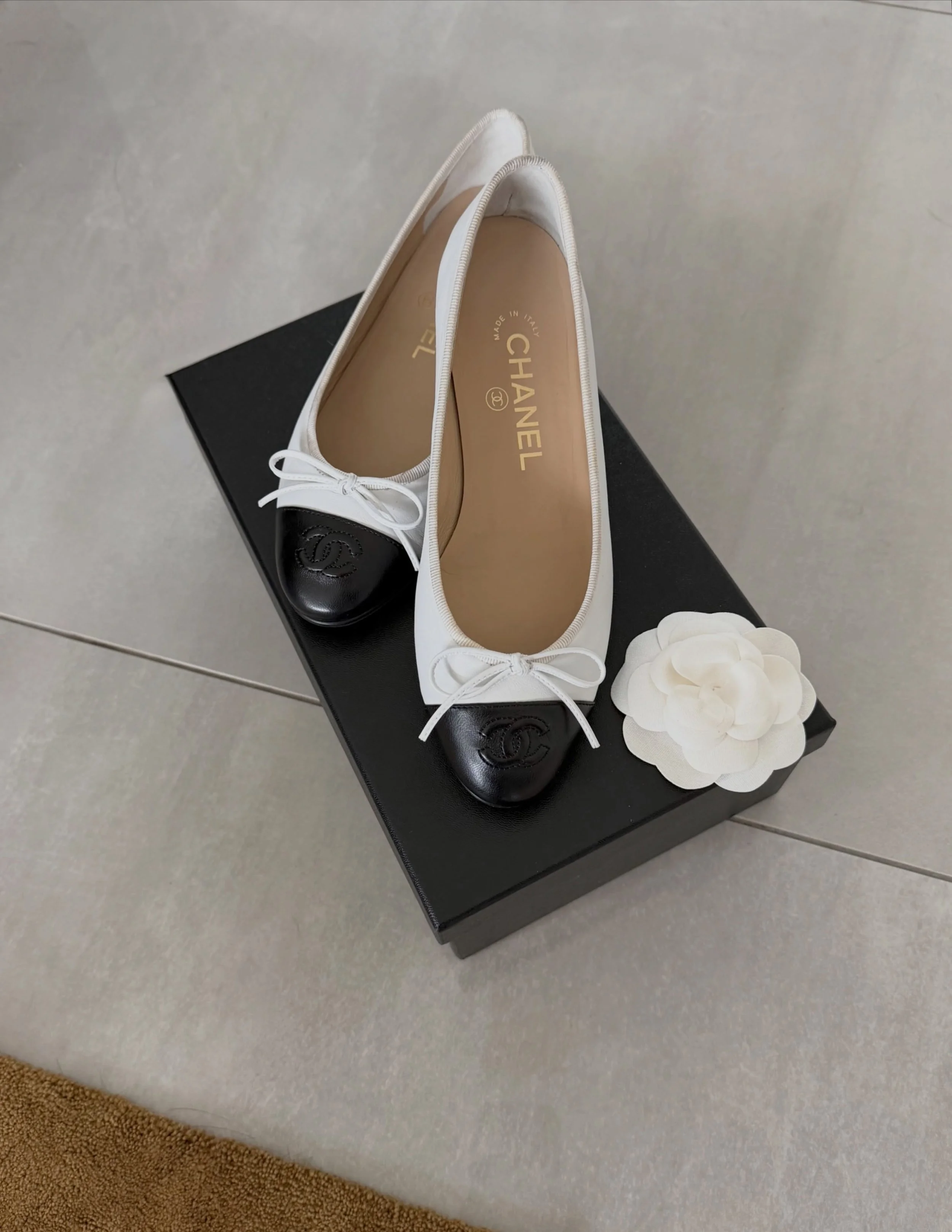 ALE!🤍
Upeat Chanel Classic Ballet Flats, 36,5.
Hinta: 490euroa