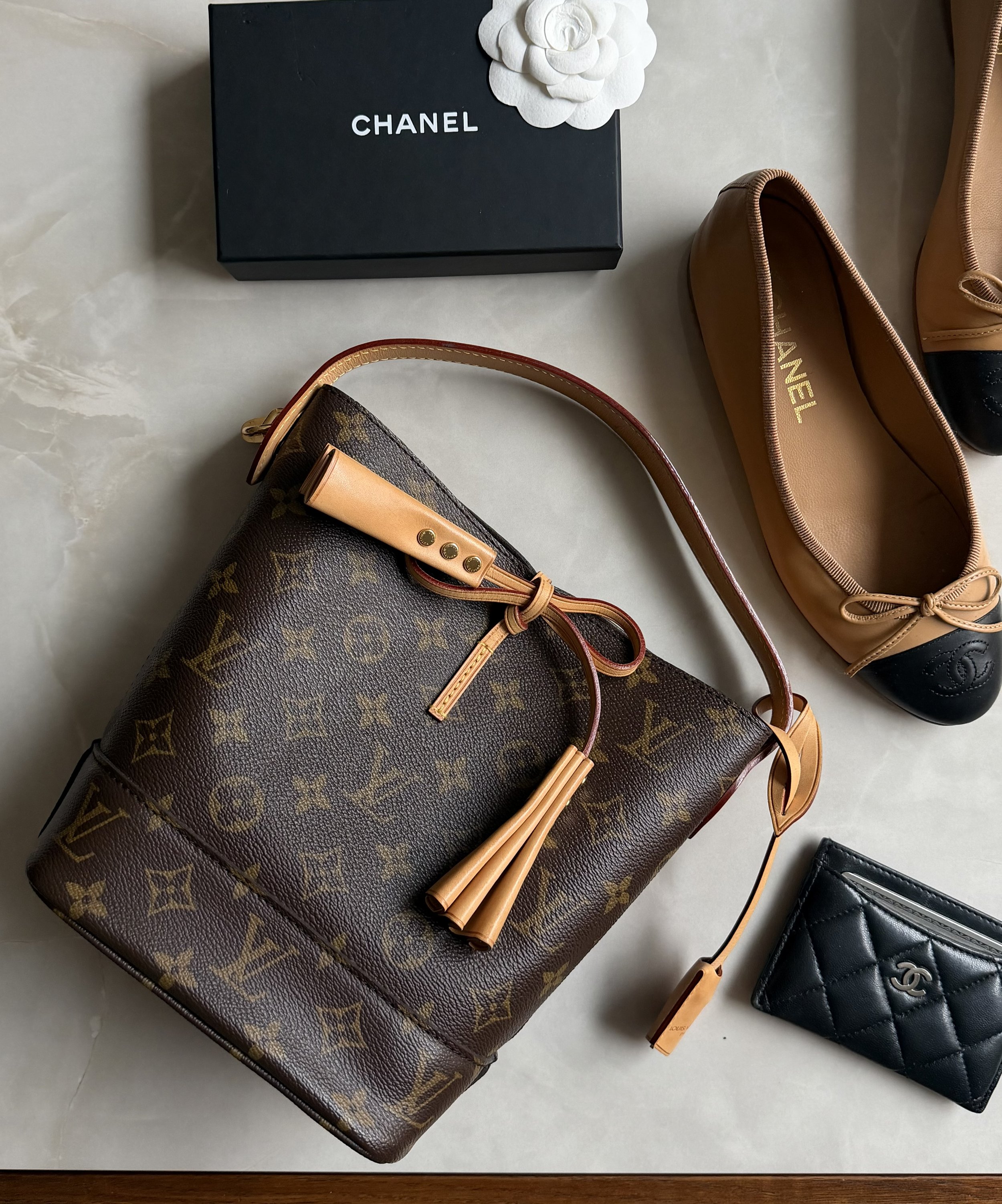 Louis Vuitton Idole PM Handbag