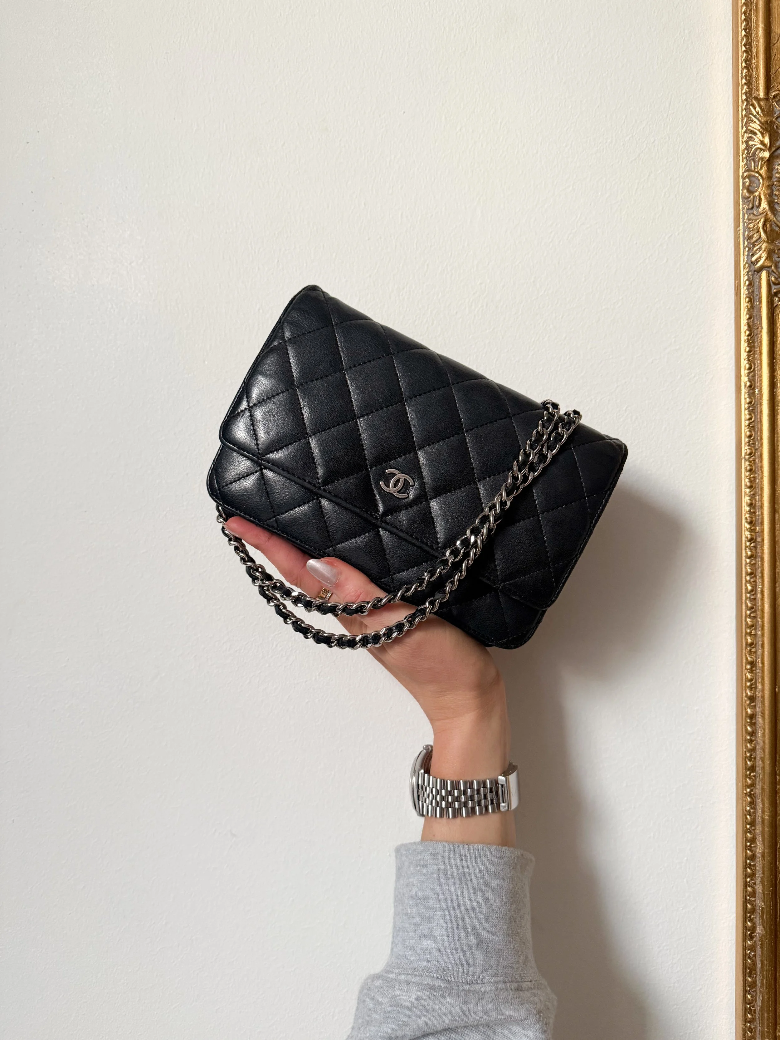 Chanel Wallet On Chain
