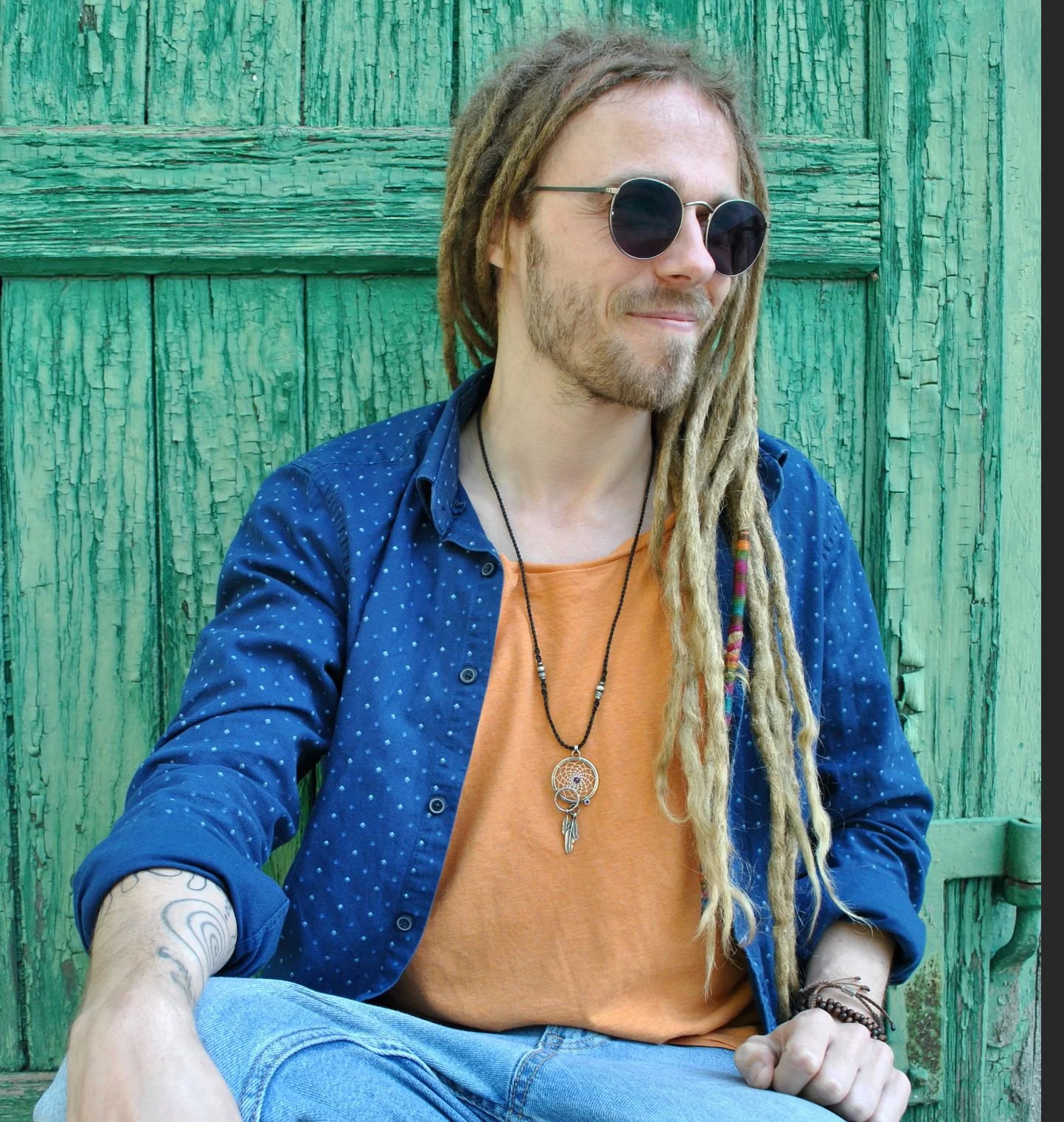 Spot the Designer - Ross Dickinson/ UK