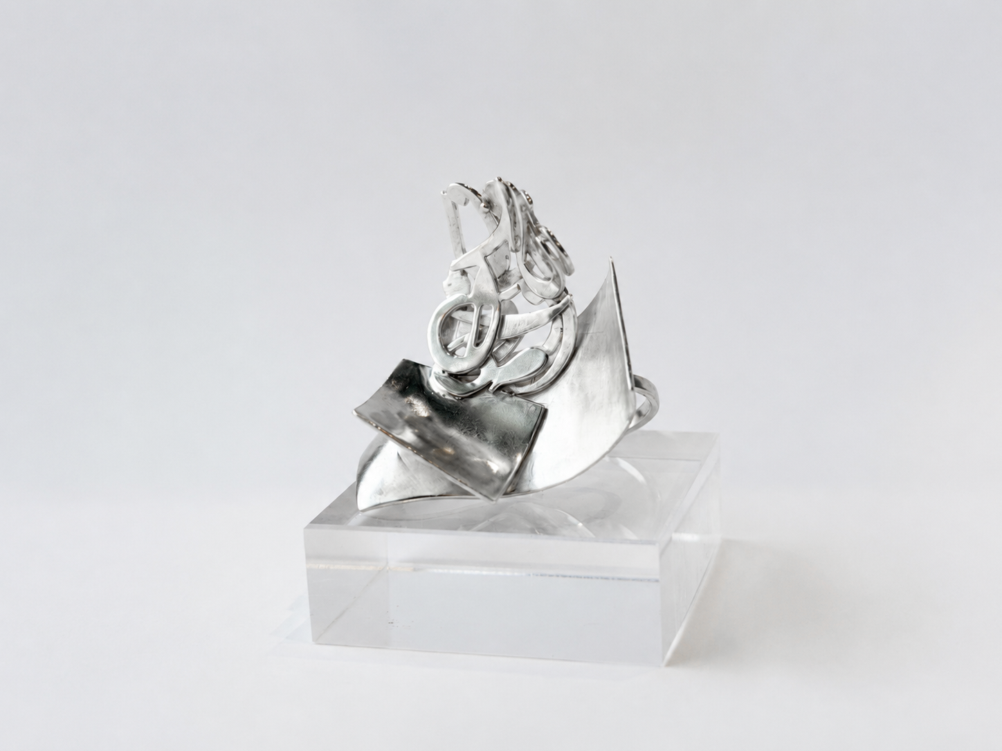 Mona Alharbi - Saudi Metalsmith Collective 