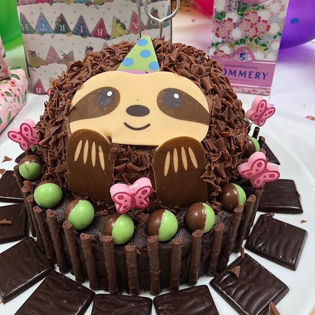Mint &amp; Sloth birthday cake