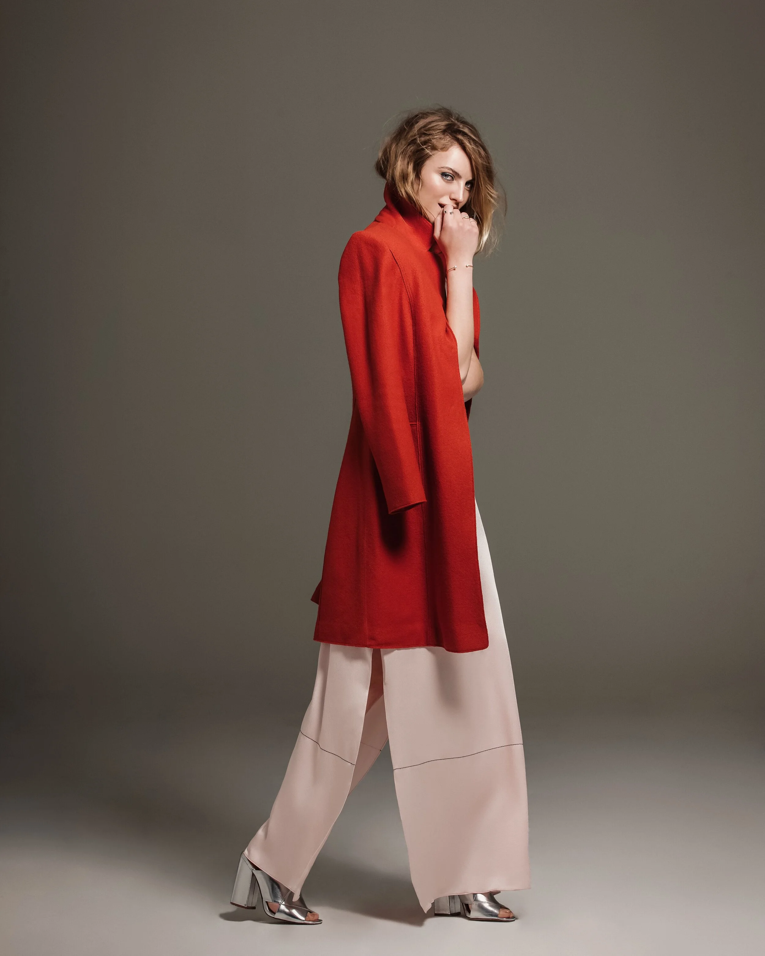 02_FREUNDIN_FW16_RED_119_Final.jpg