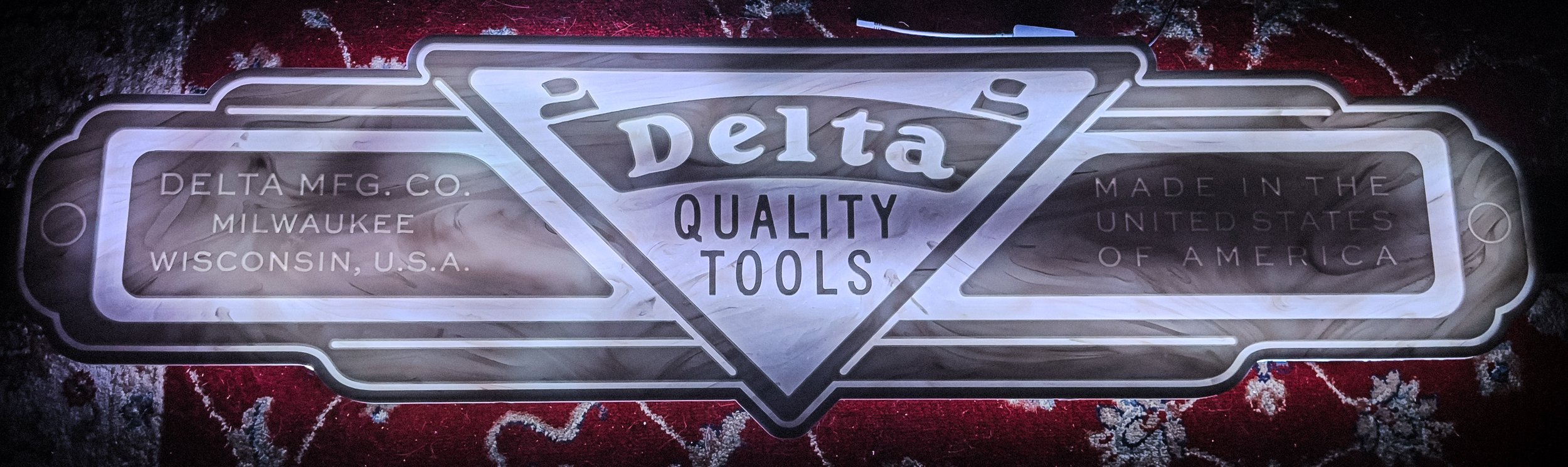 MrSawdust__Signs__Emblems__Delta__ArtDecoBadge_6.jpg