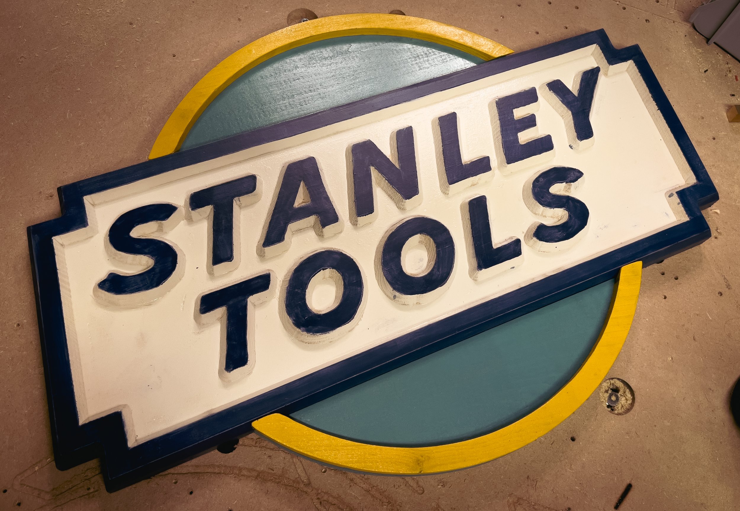 MrSawdust__Signs__Emblems__Stanley__Stanley-Tools-Round-Emblem-3.jpg