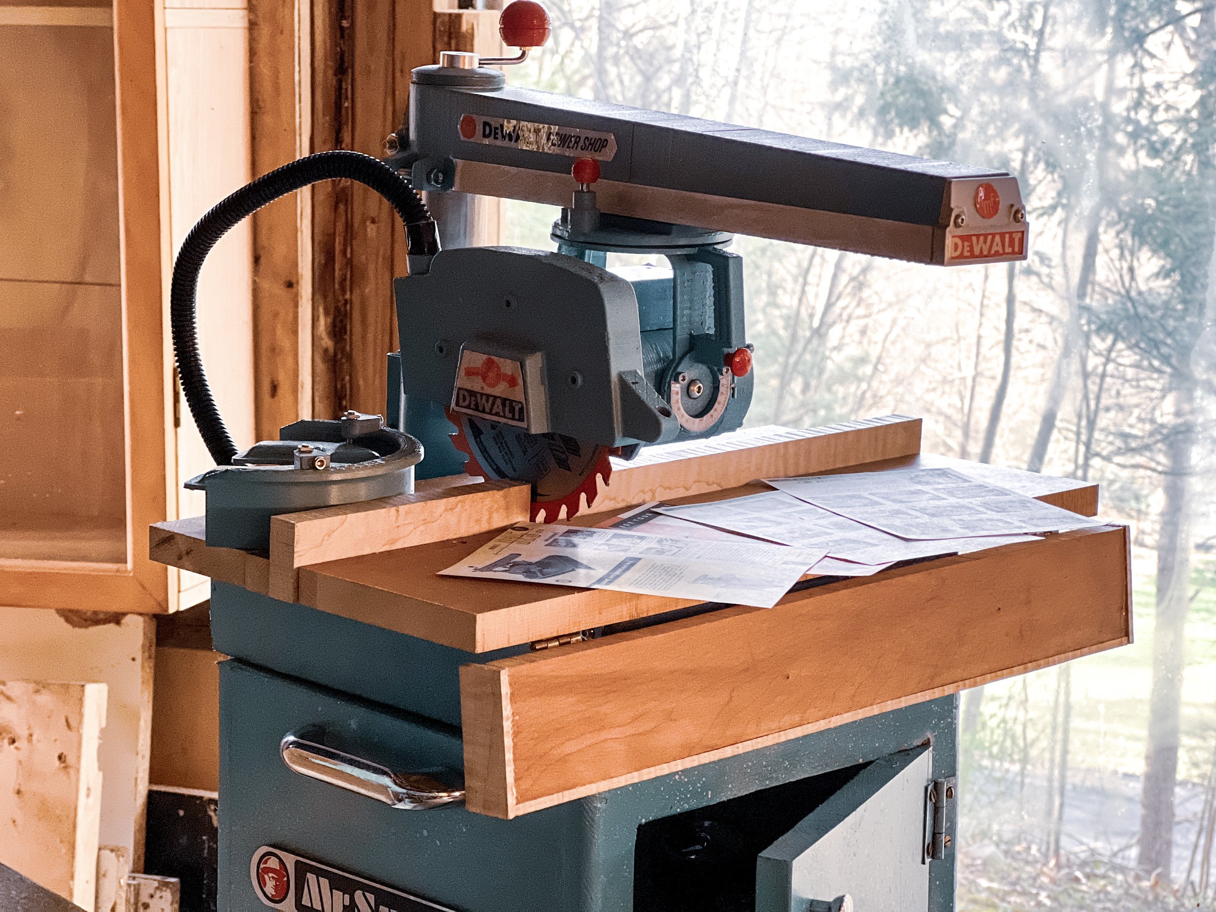 300mm Radial Arm Saw