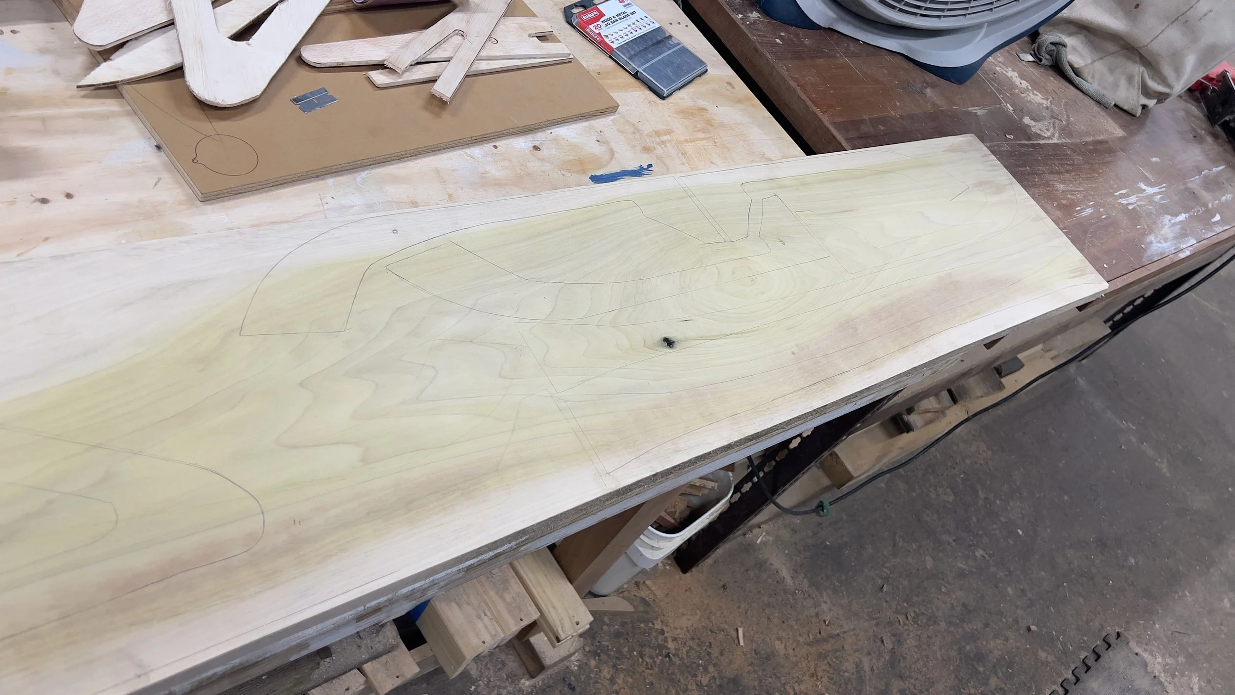 MrSawdust__DavidWalsh__Work__Woodworking__Reale-Table__Build_2.jpeg