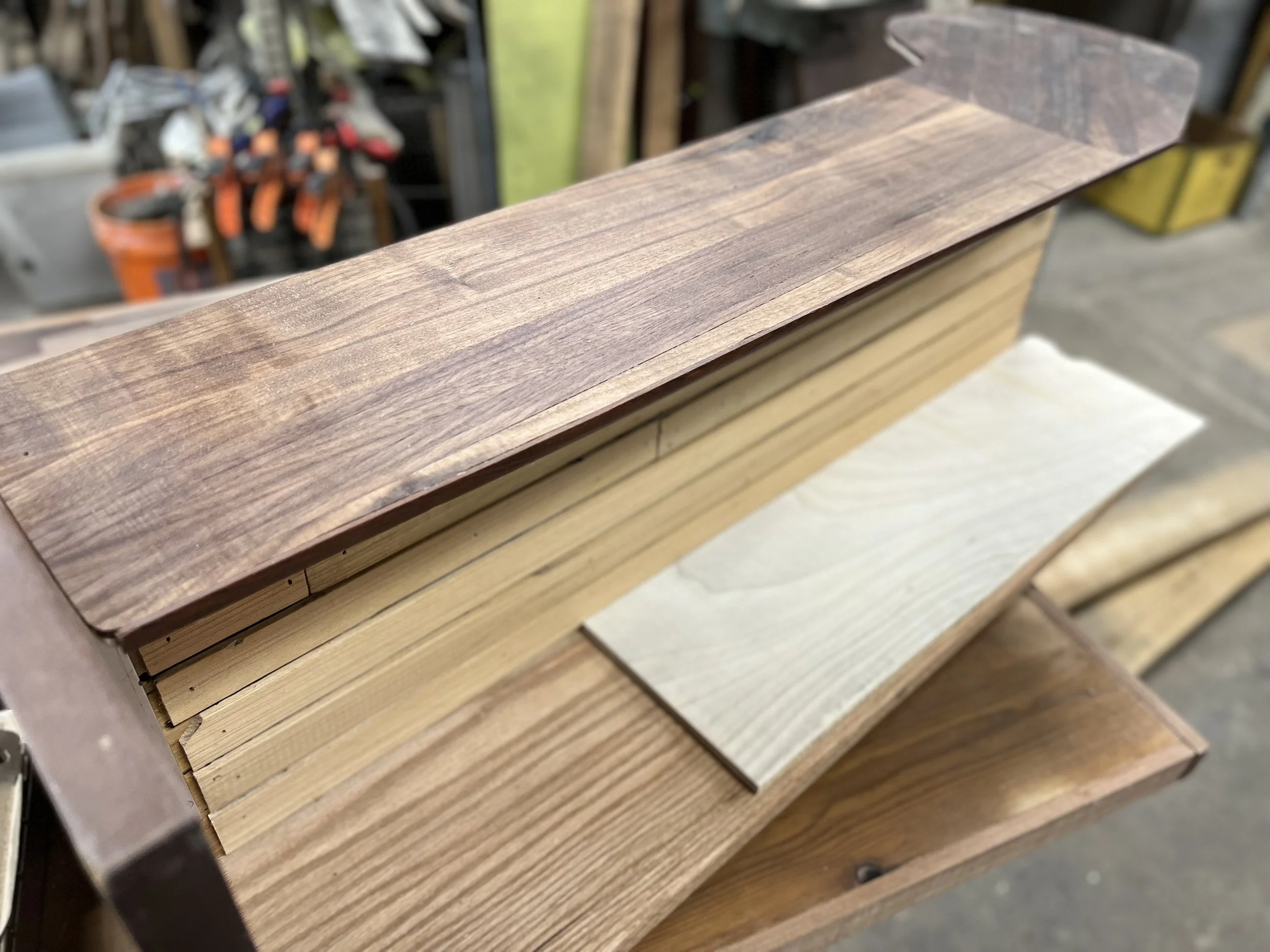 MrSawdust__DavidWalsh__Work__Woodworking__Bruno__Walnut-Table_32.jpg