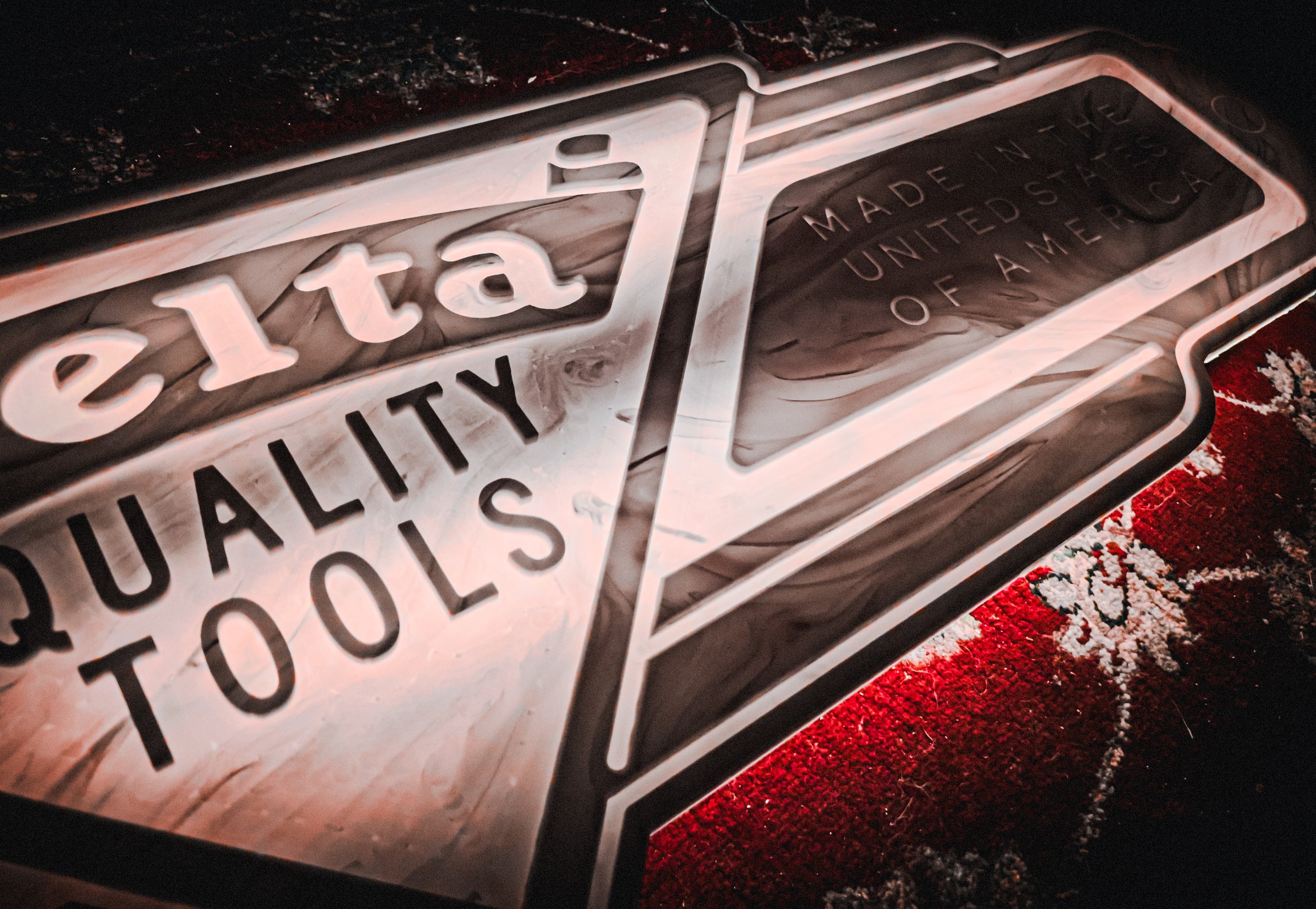 MrSawdust__Signs__Emblems__Delta__ArtDecoBadge_15.jpg
