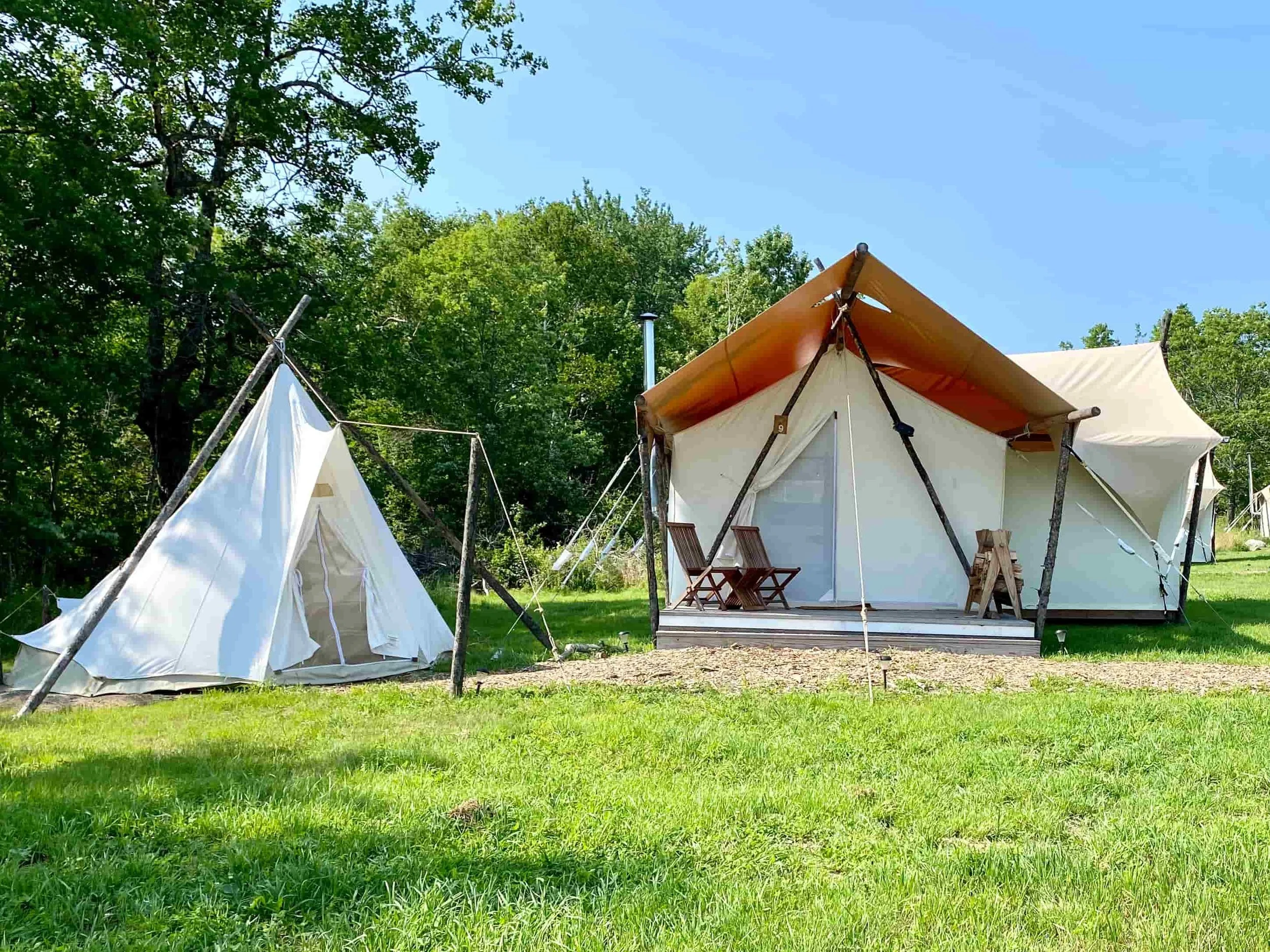Under-canvas-best-couples-trips.jpg