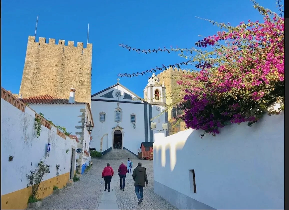 The well-preserved  medieval castle of Obidos is a 15 min drive from the farmhouse. Built between the 12th &amp; 14th century it holds all the magic of that period which had major strategic relevance for Portugal. The old town is full of architectura