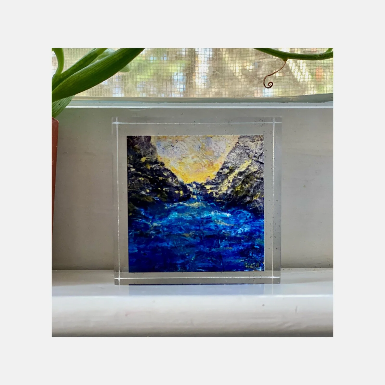 39AC41E3-3788-482A-A6A6-FE0A723E45D6