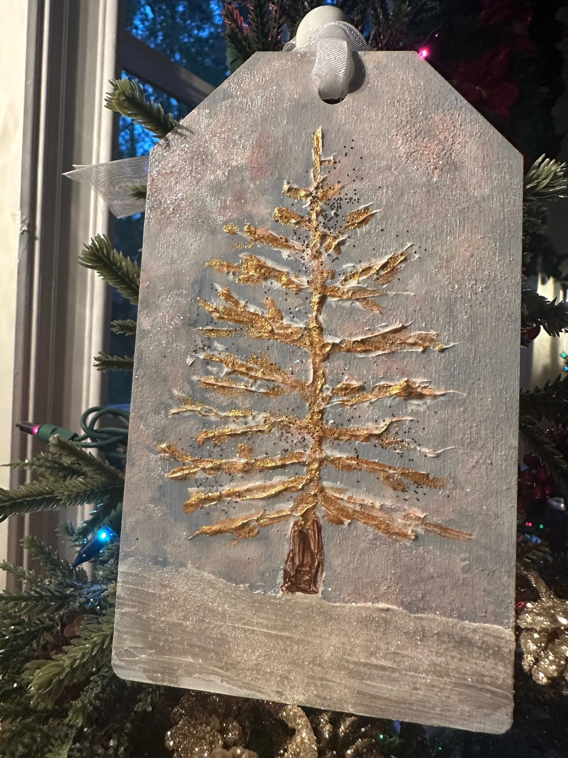 Golden Tree Ornament Tag