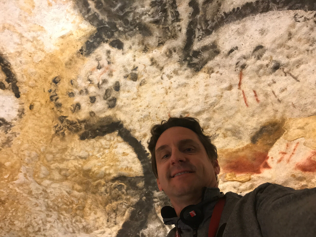 Paleolithic-cave-art-arcaheology-guide-private-Spain-English-speaking-expert.jpg