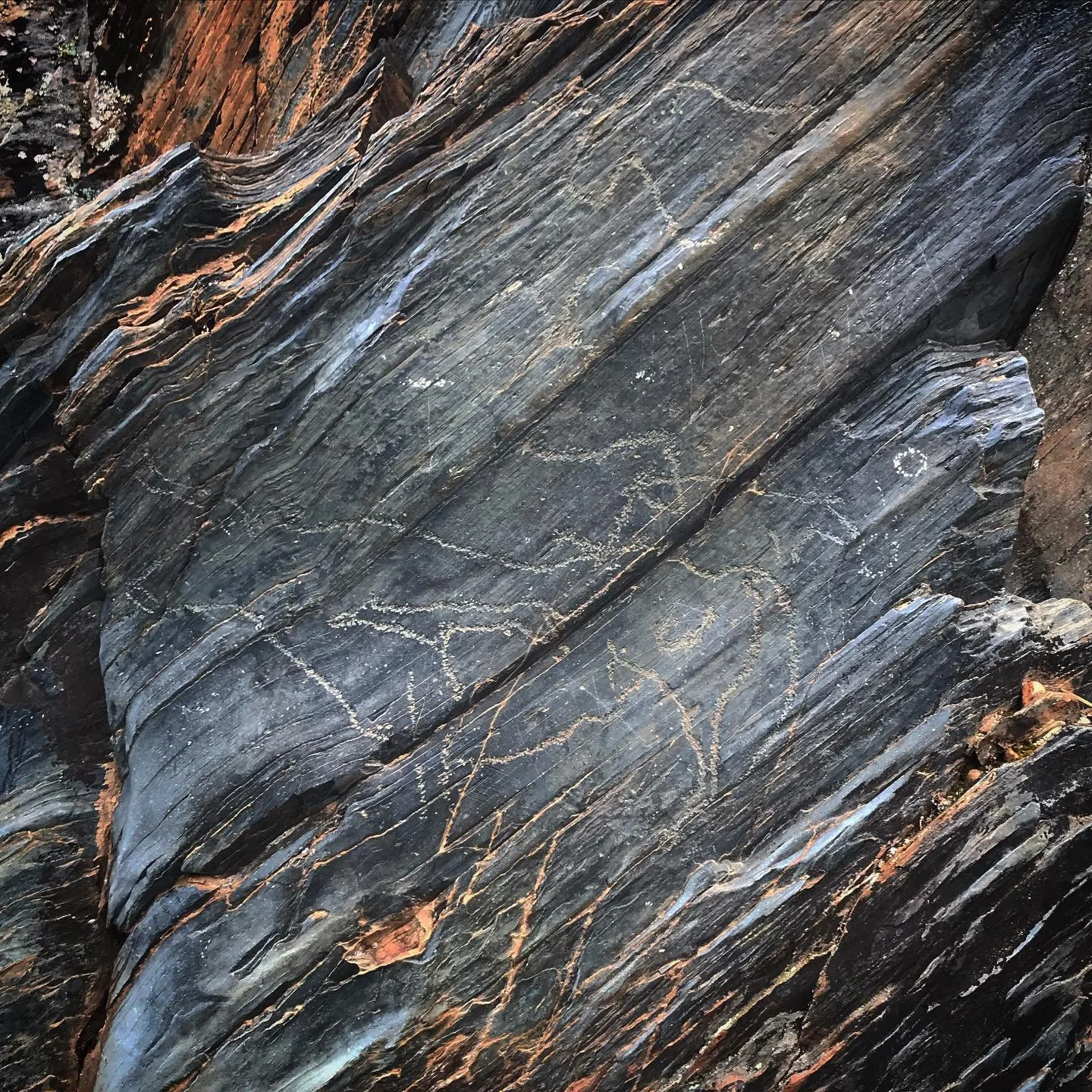 Exterior Paleolithic rock art may not be as well known as the cave art, but it can be just as striking (pun intended, see below). While there are some examples at caves with art in their interior, the majority of this art in Europe is concentrated in