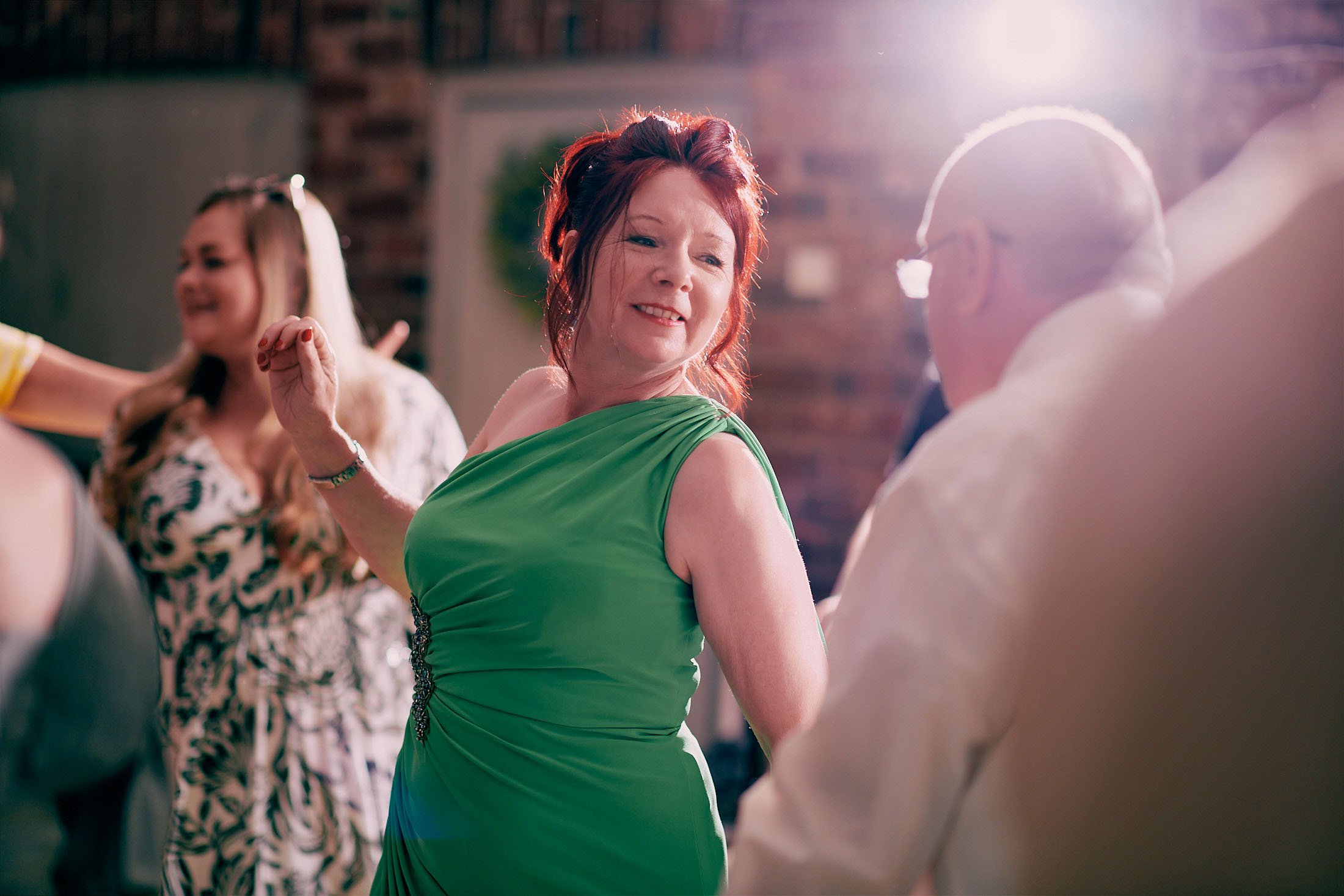 guests dancing at Larkspur Lodge