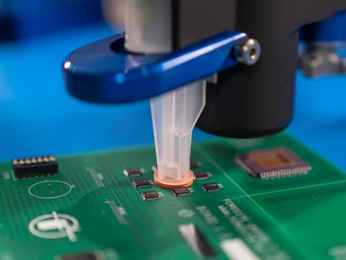 The single-use test cell is inserted into the steam head. At the completion of the test, the cell is removed from the head with the help of the ejector bar. 

The C3 test cell tests a 0.1 in2 area.