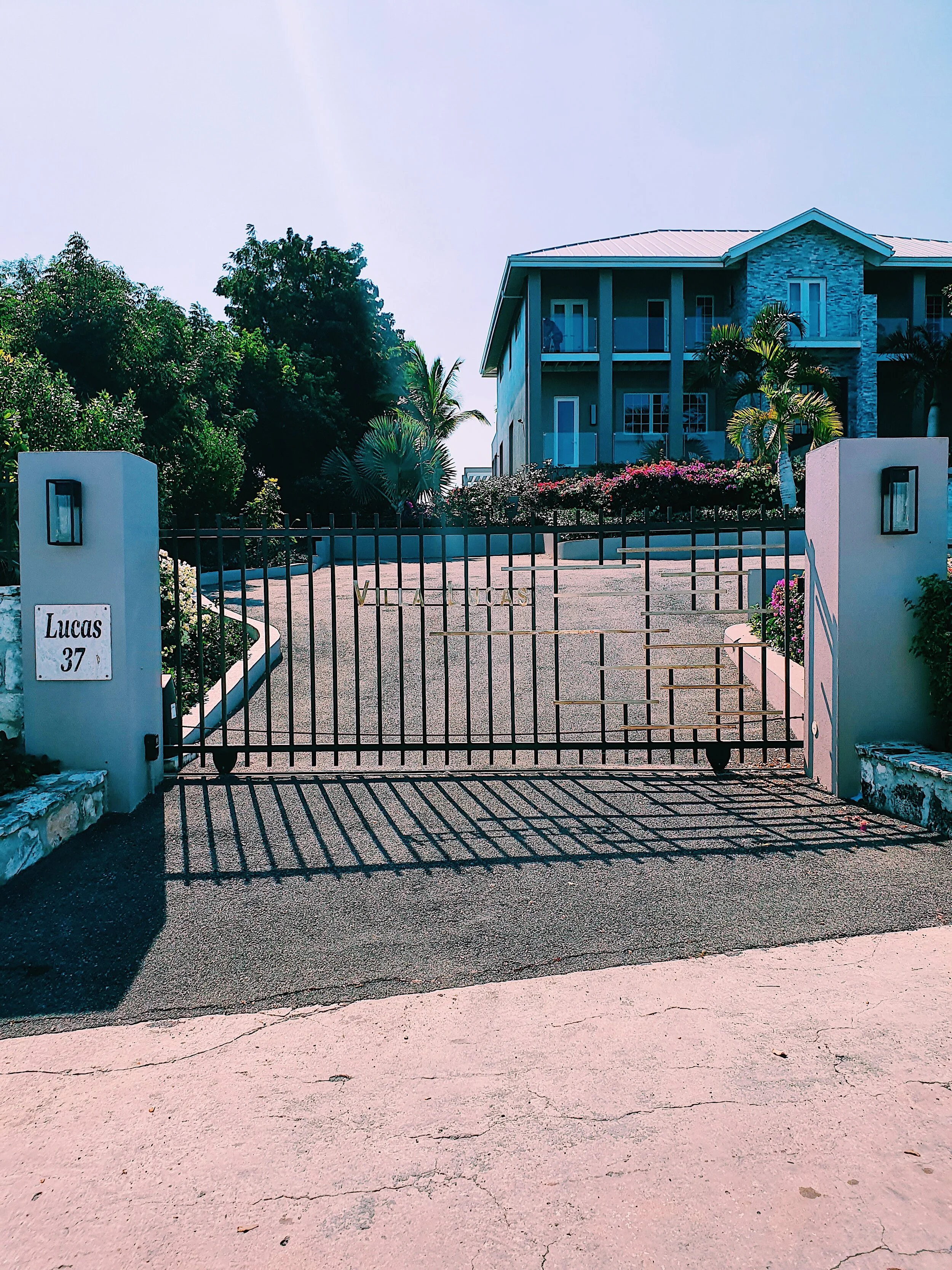 Tibors Machine Shop Gate 13.JPG